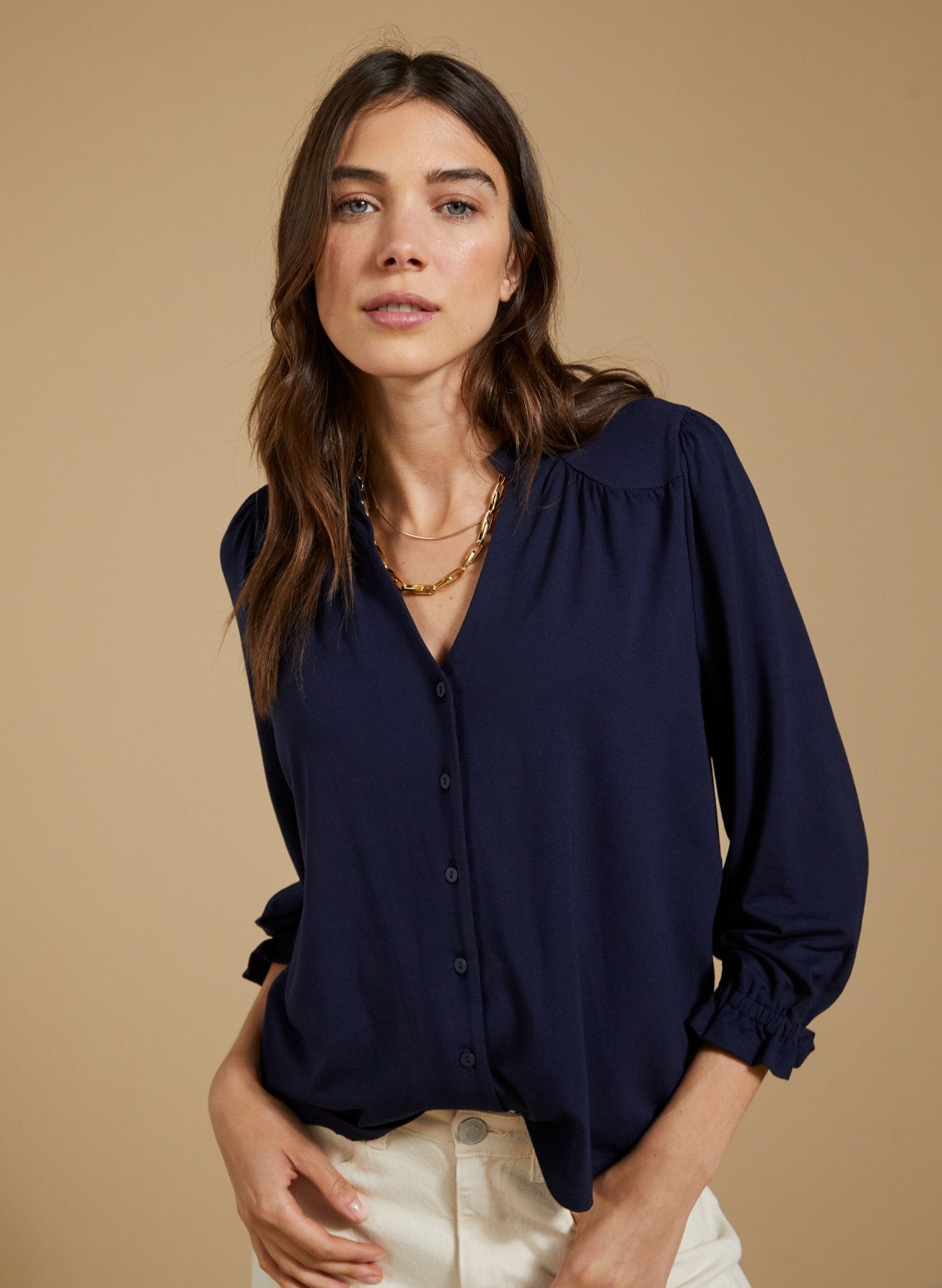 ヘヨン　shell collar blouse / navy Long Sleeve Shell Blouse with Neckband Collar | Sacred Stitches