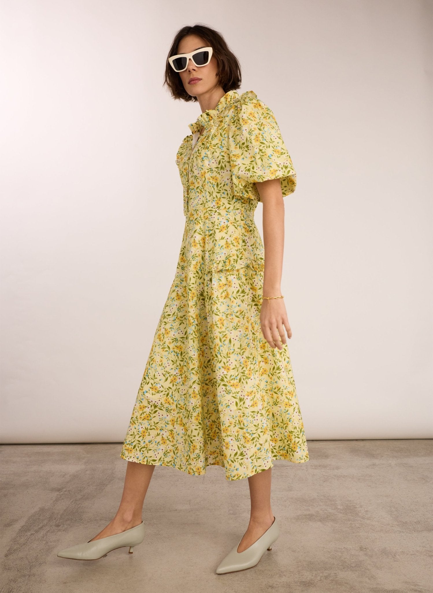 Eva Printed Midi Dress - Yellow Trailing Floral | Baukjen Eva Printed Midi Dress - Yellow Trailing Floral | Baukjen