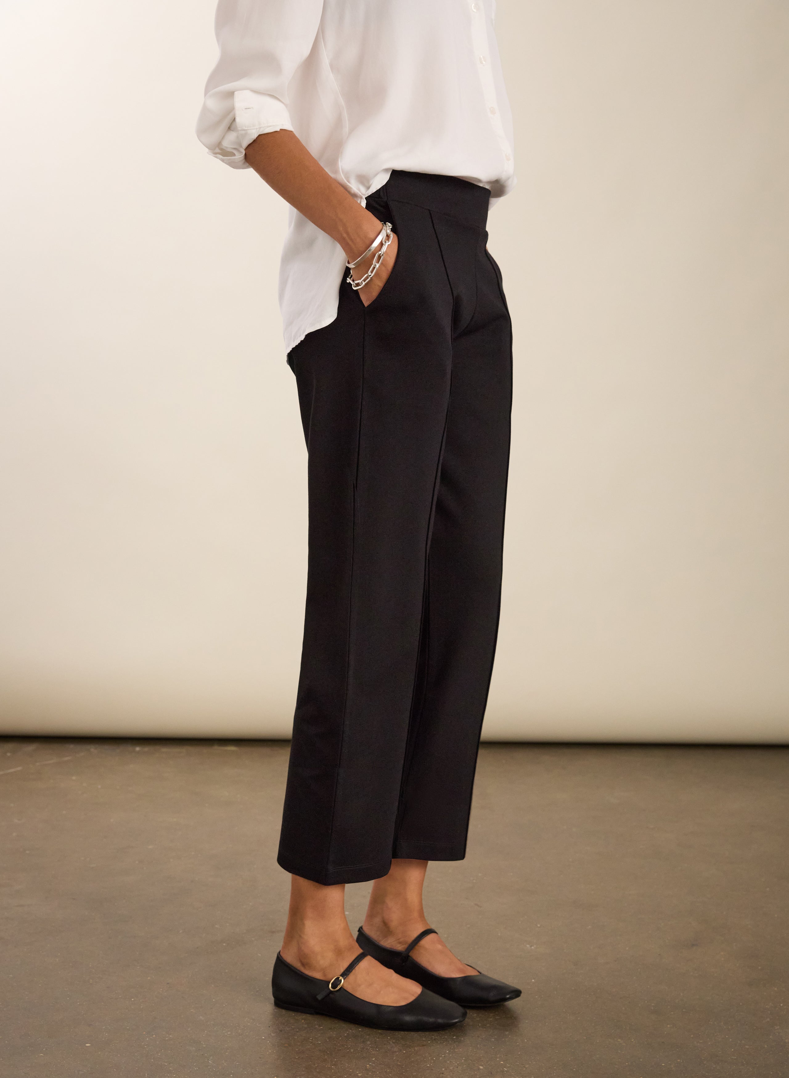Ebru Ponte Straight Leg Crop Trousers