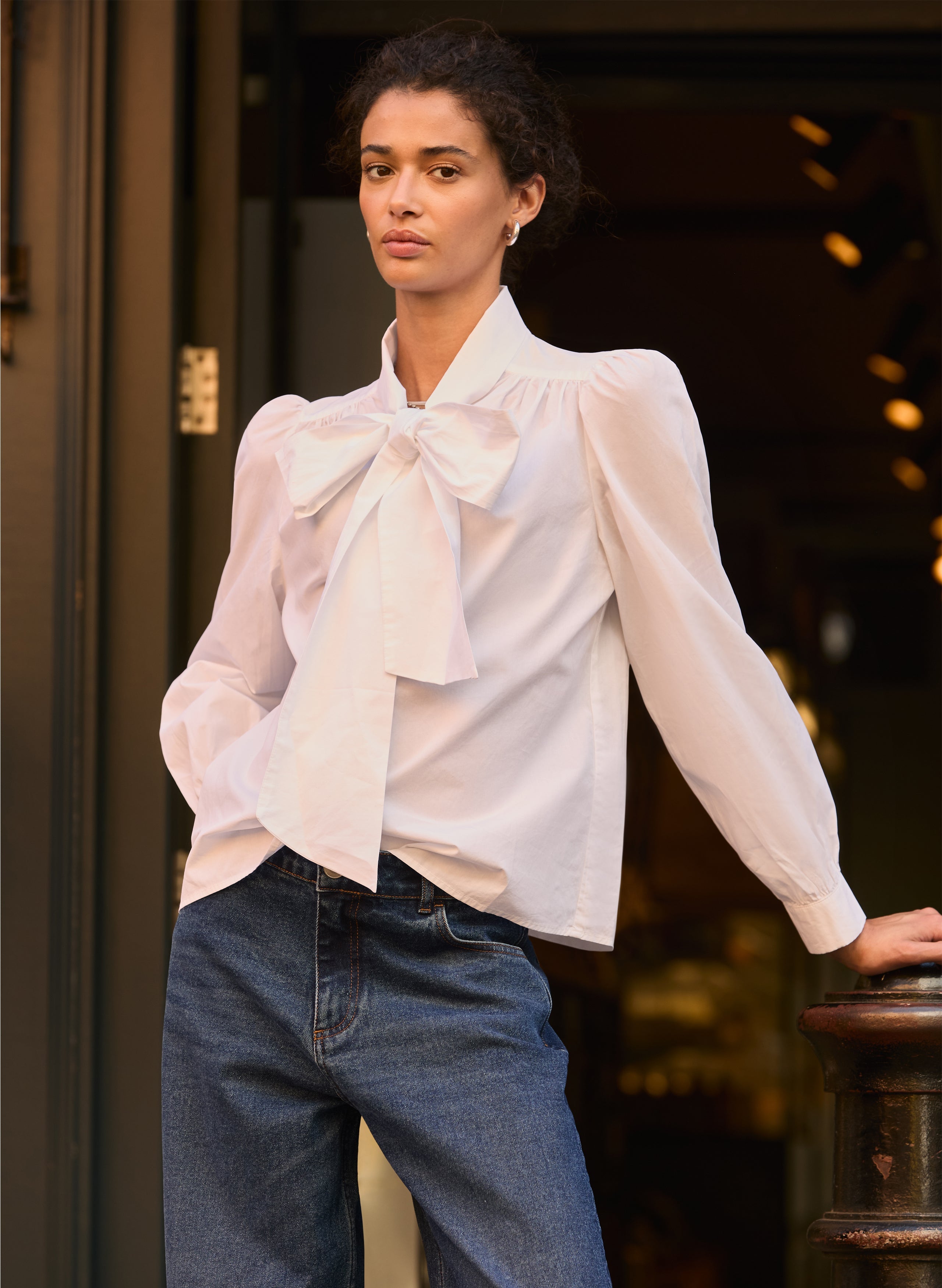 Araya Organic Cotton Bow Neck Blouse - Pure White | Baukjen