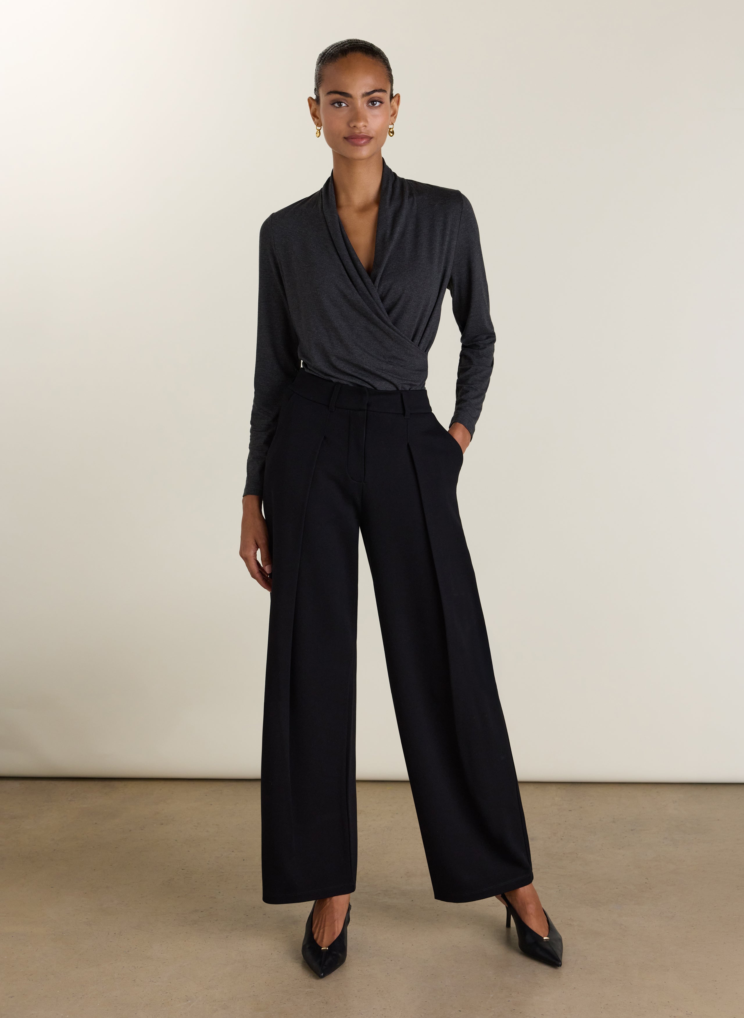 Gylda Fixed Wrap Top
