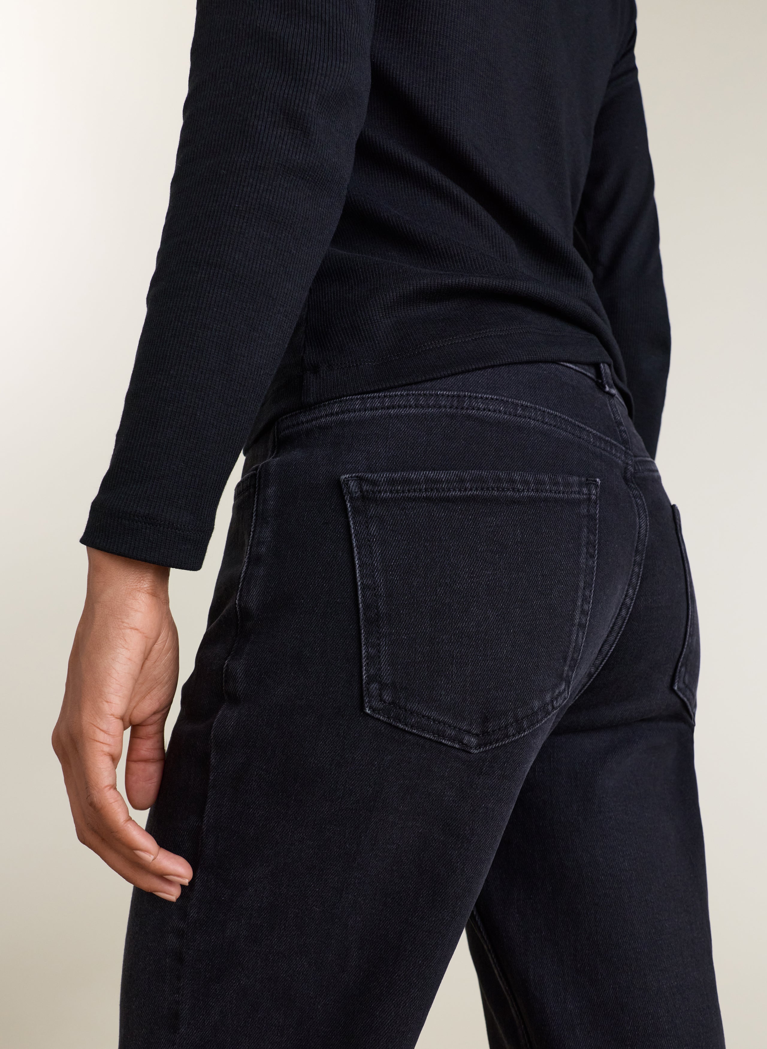 Kim Straight Leg Mid Rise Jeans