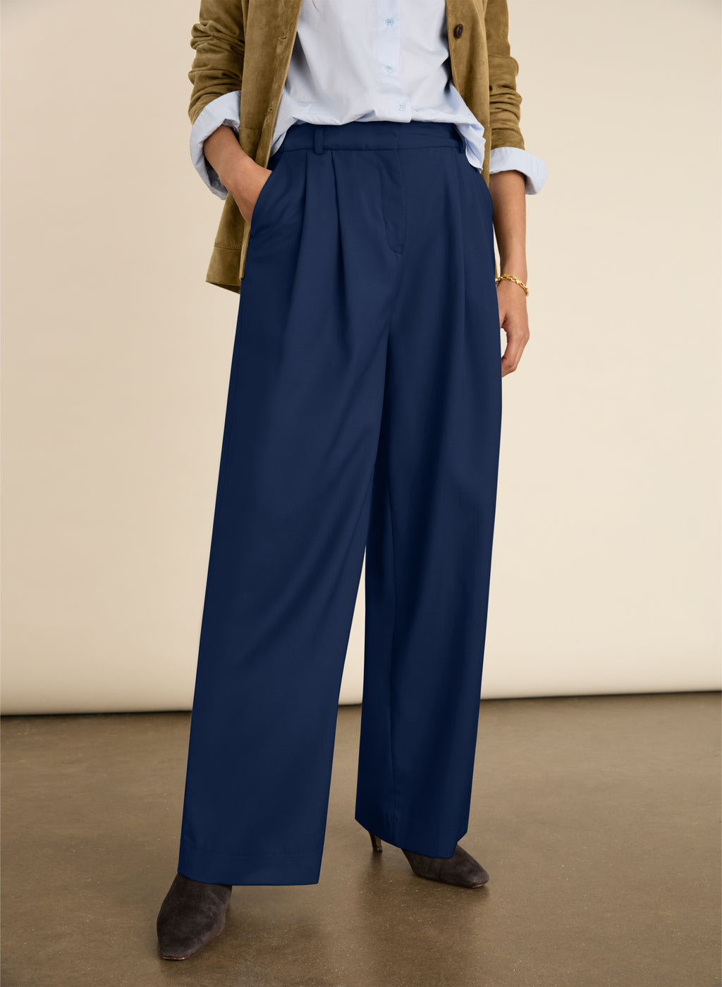 Mika Cool Wool Wide Leg Trousers