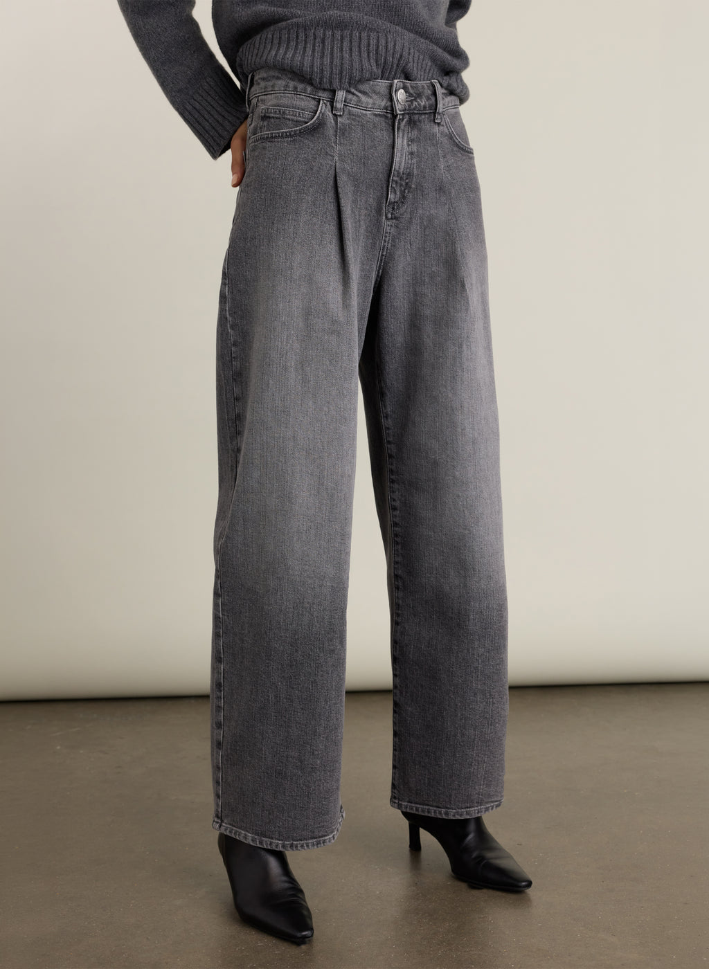Maria Wide Leg High Waisted Pleated Front Jeans