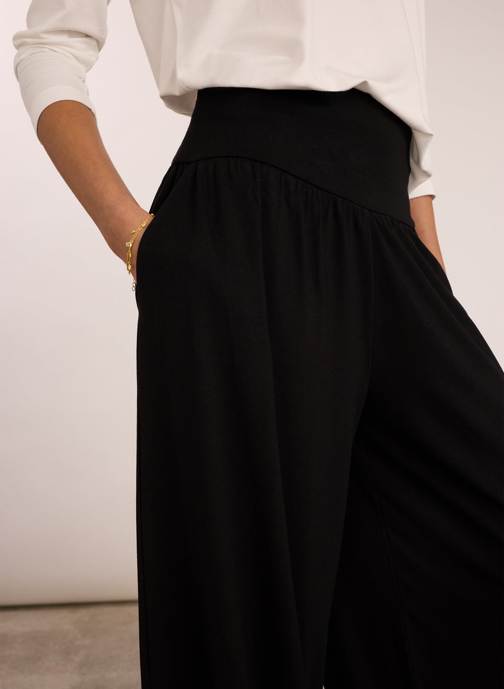 Otis Jersey Balloon Trousers