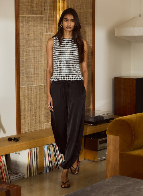 Brook Satin Balloon Trousers - Caviar Black Baukjen
