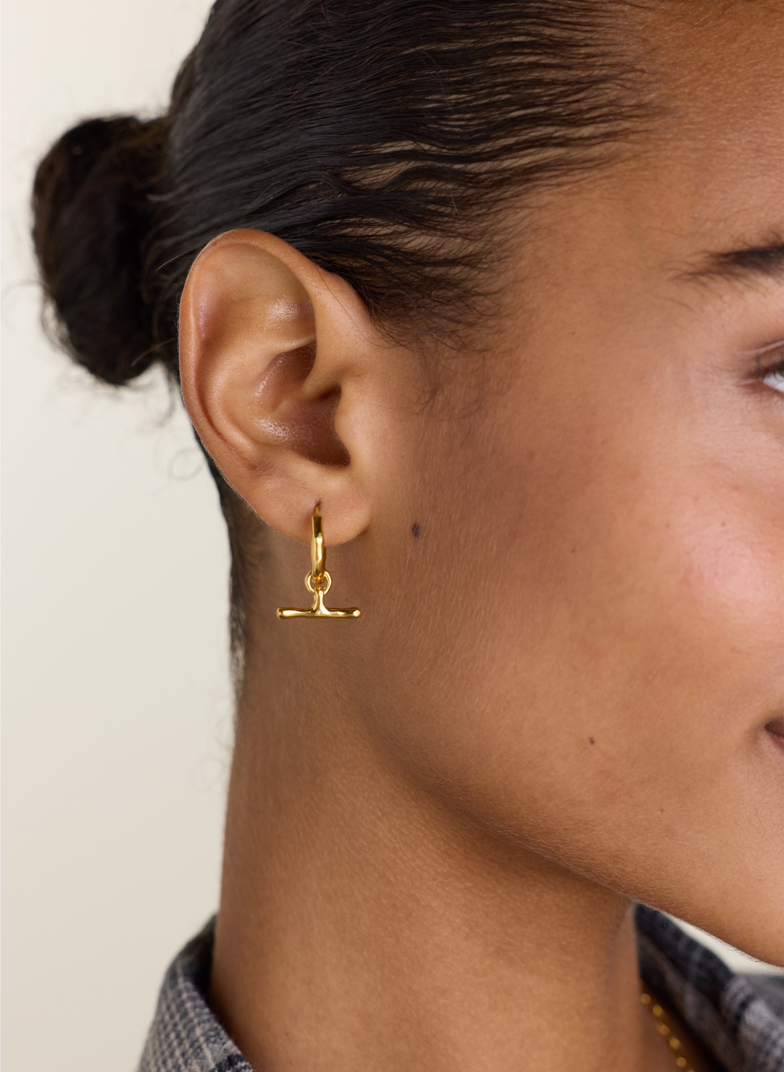 Pippa T Bar Small Hoop Earrings