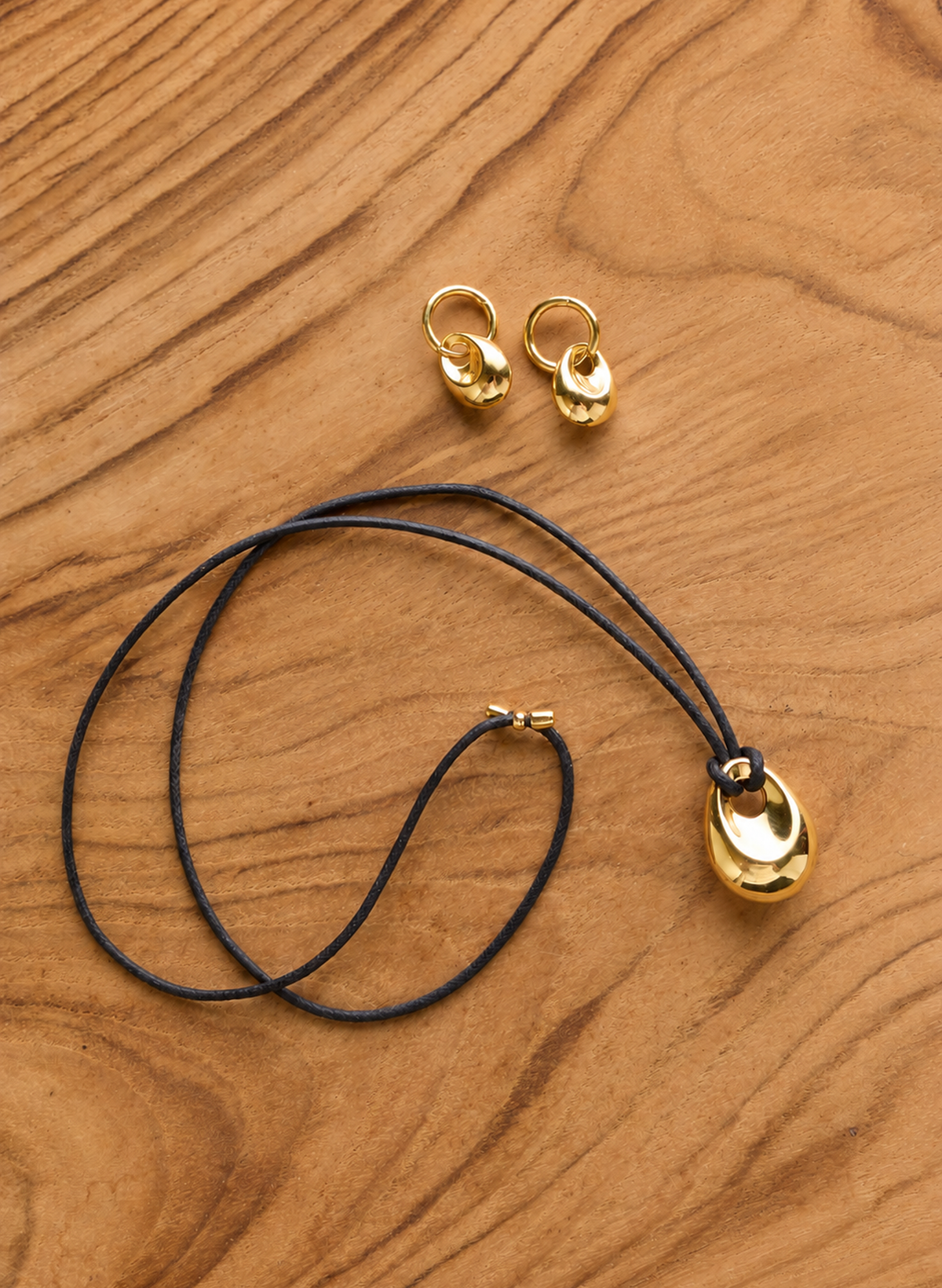 Ava Pendant Huggie Earrings