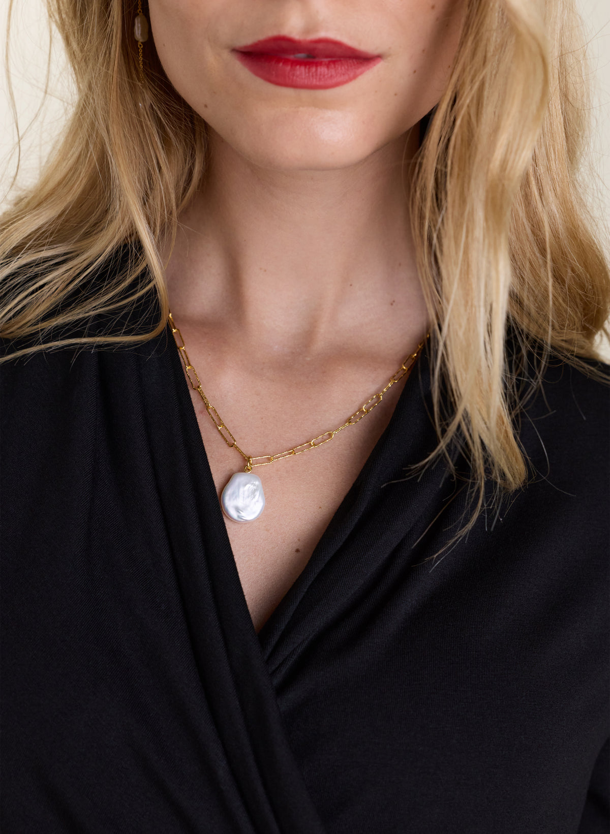 Emma Keshi Pearl Pendant Necklace