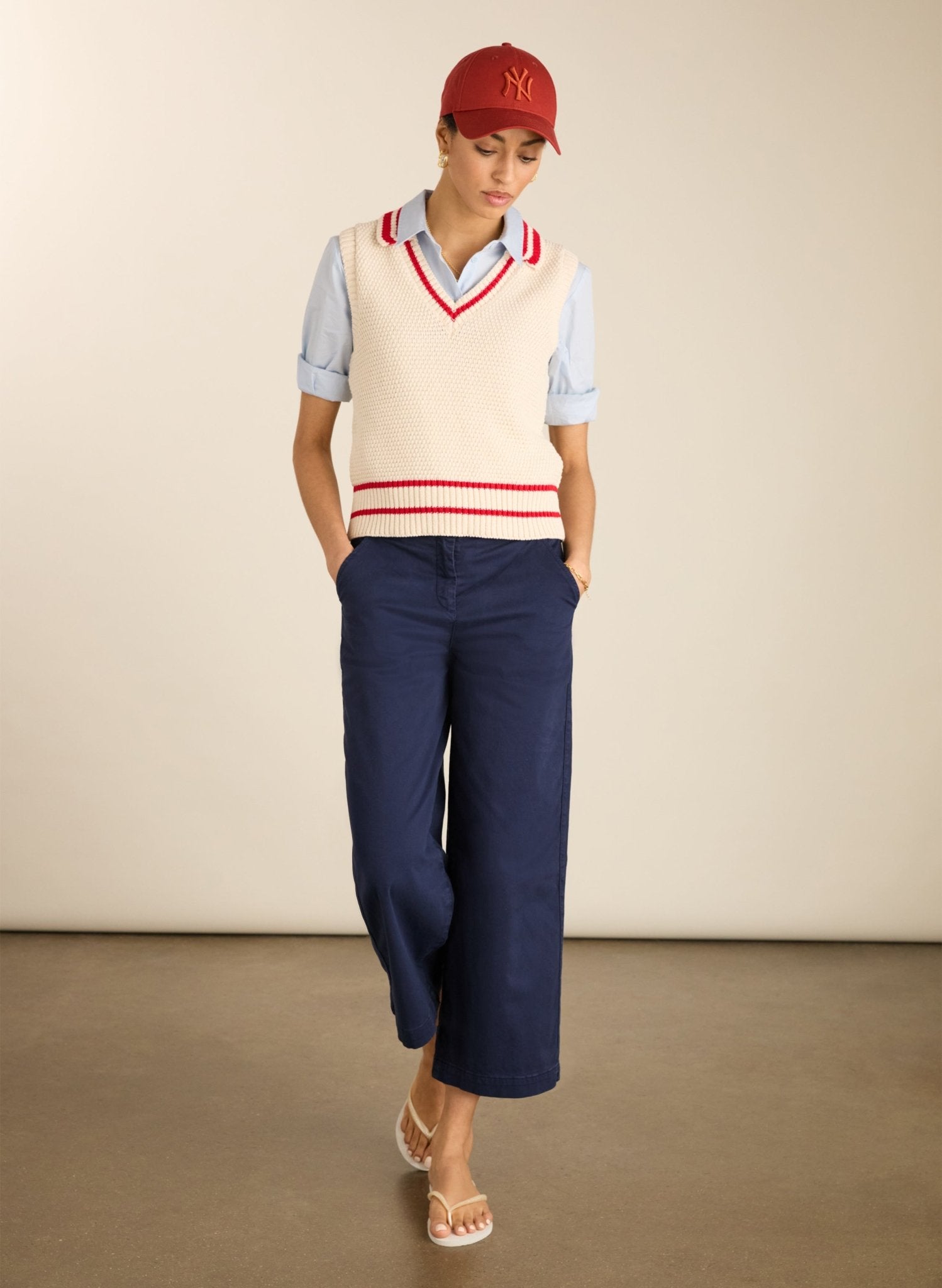 Agnes Ecotec Knitted Vest - Cream & Crimson Baukjen