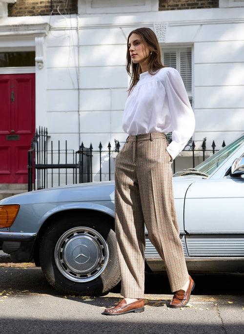 Alex Tailored Barrel Leg Trousers - Neutral Puppytooth Check Baukjen