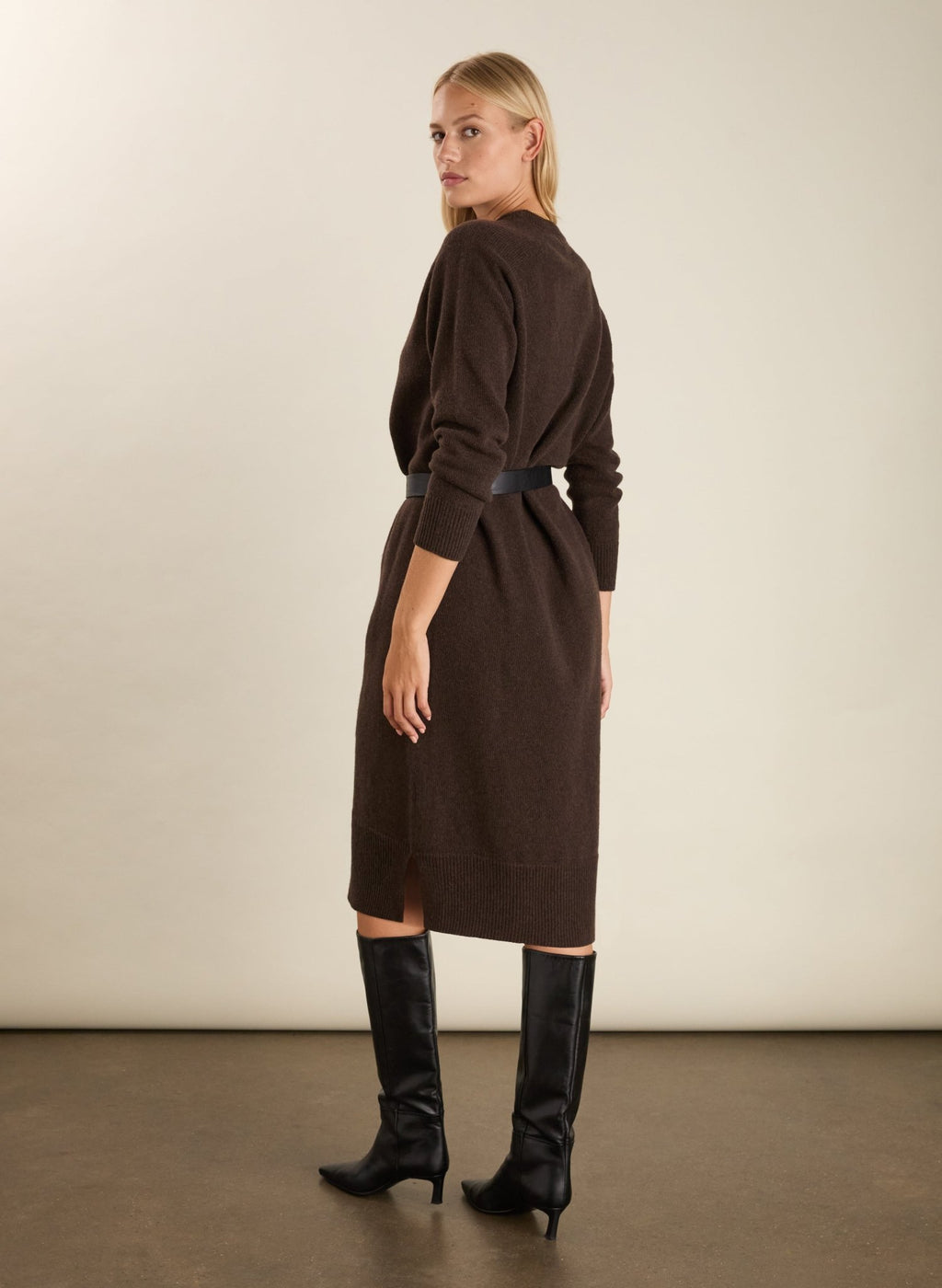 Alison Wool Blend Knitted Dress - Dark Chocolate Baukjen