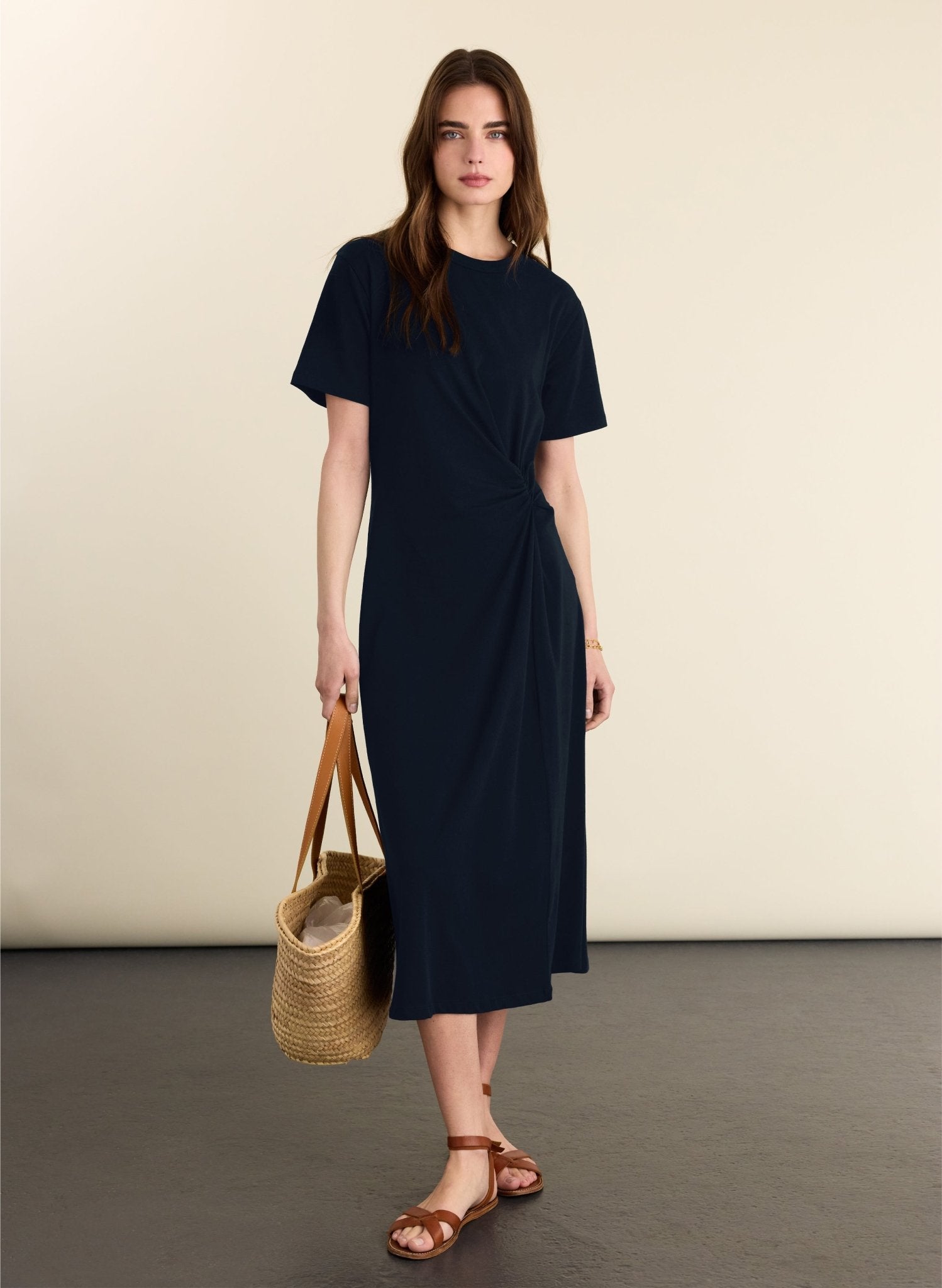 Alith T-Shirt Twist Dress - Classic Navy Baukjen