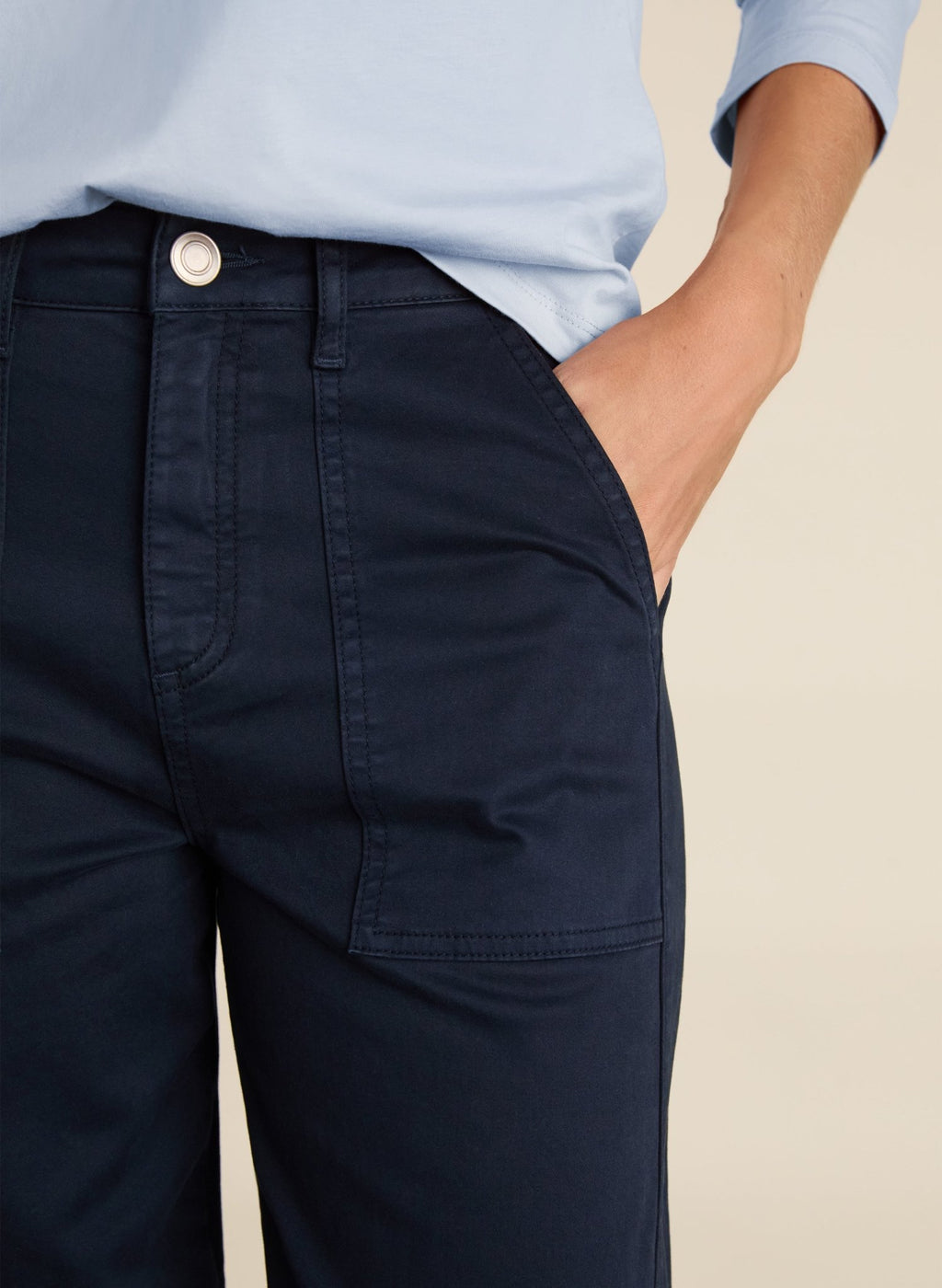 Amelia Organic Cotton Barrel Leg Cargo Trousers - French Navy Baukjen
