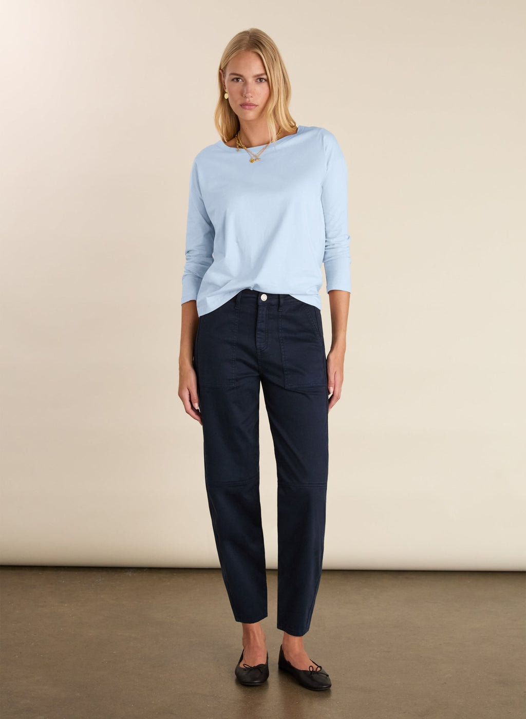 Amelia Organic Cotton Barrel Leg Cargo Trousers - French Navy Baukjen