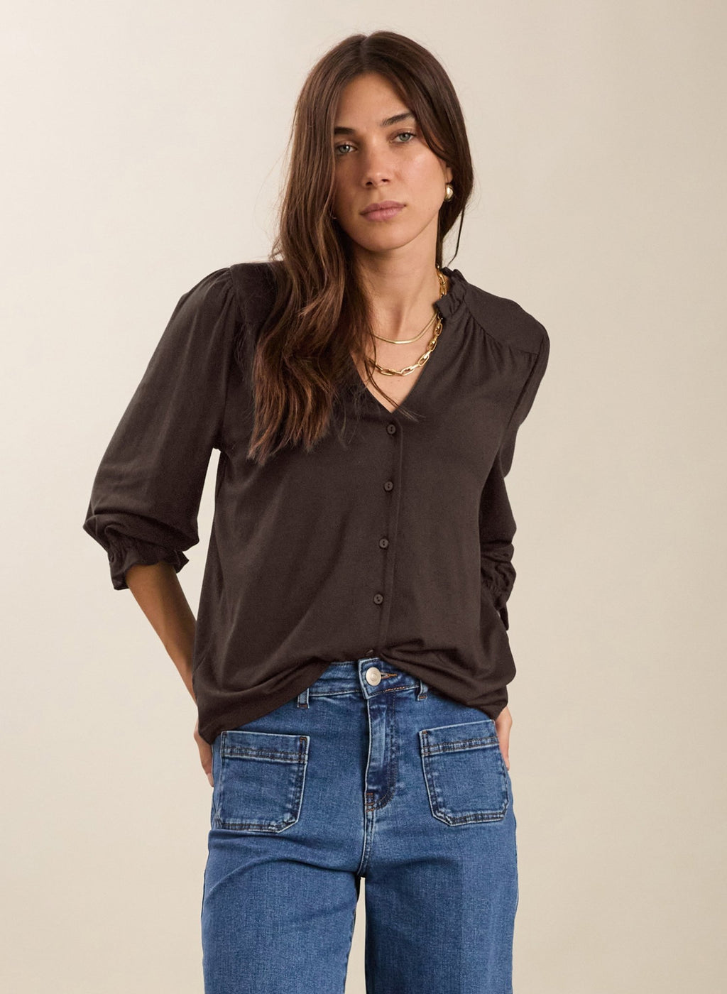 Annie Ruffle Collar Blouse - Dark Chocolate Baukjen