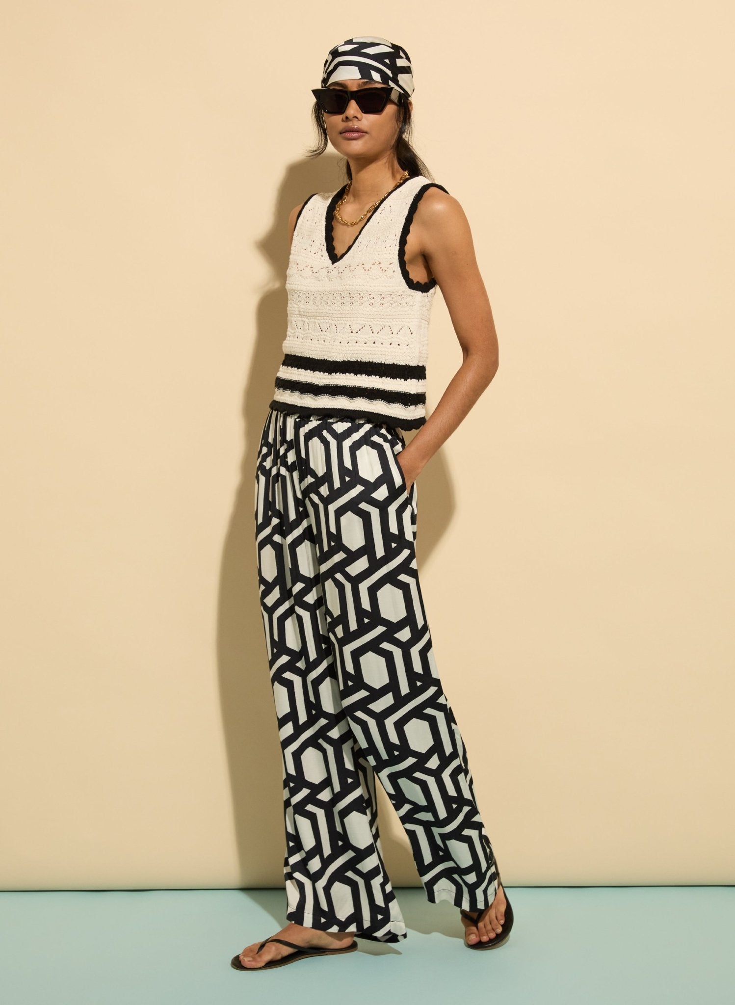 Apryl Ecotec Tank - Cream and Black Baukjen