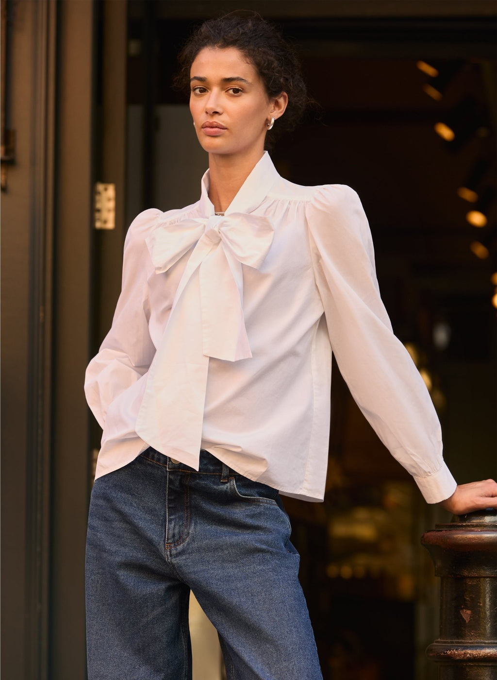 Araya Organic Cotton Bow Neck Blouse - Pure White Baukjen
