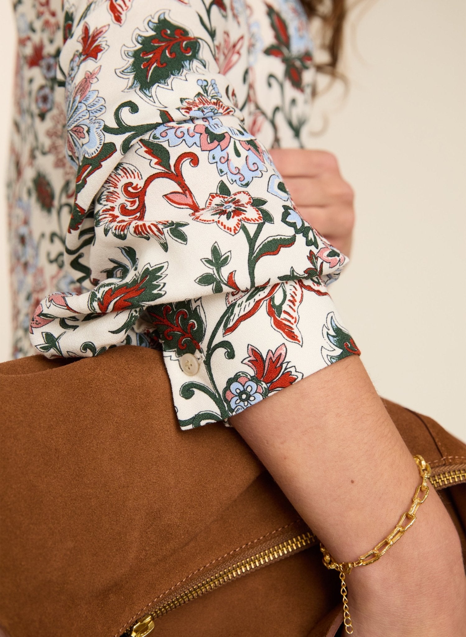 Arlette Dress with LENZING™ ECOVERO™ - Khaki Folk Baukjen