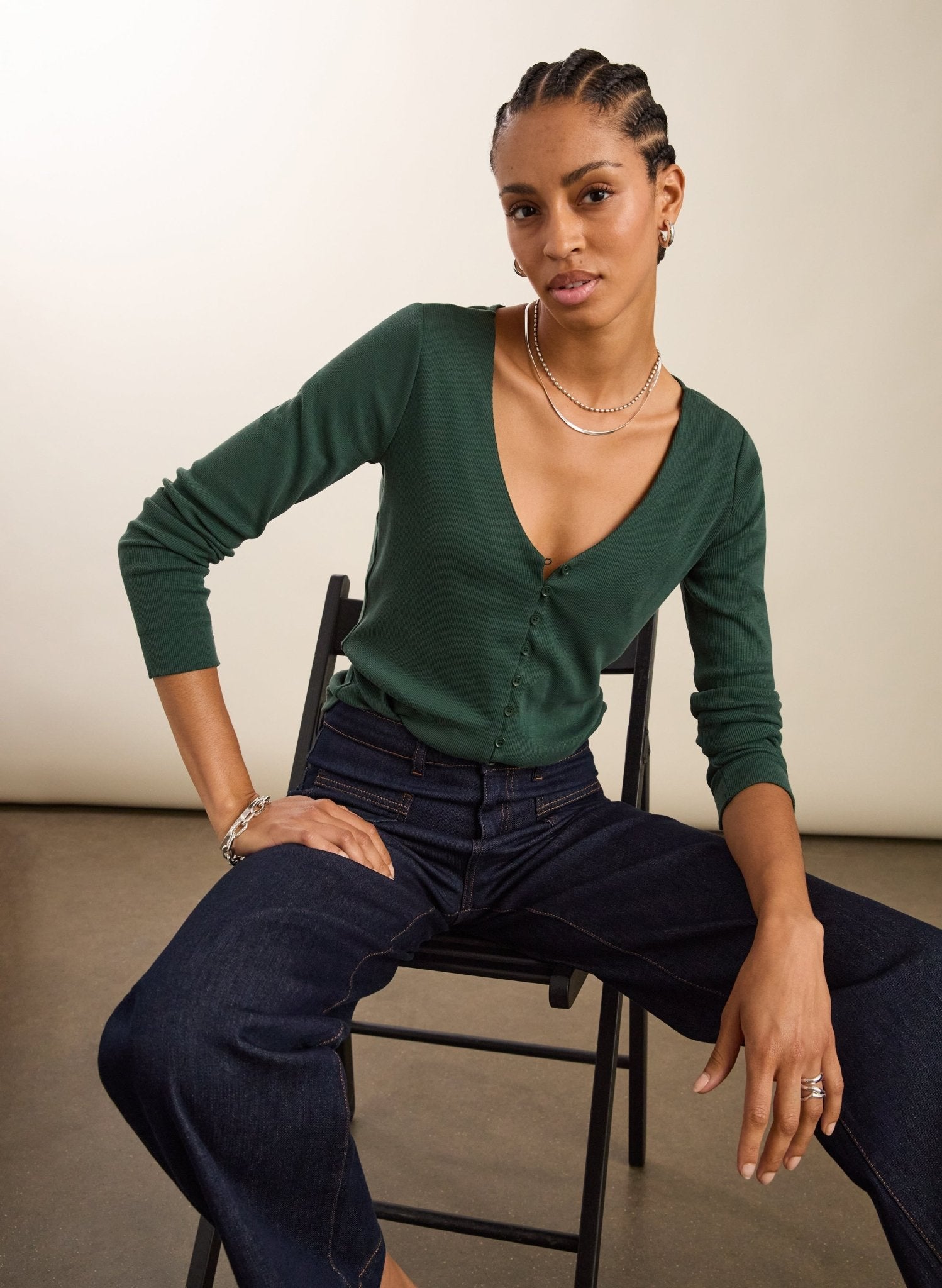Audrey Button Through V - Neck Top - Forest Green Baukjen