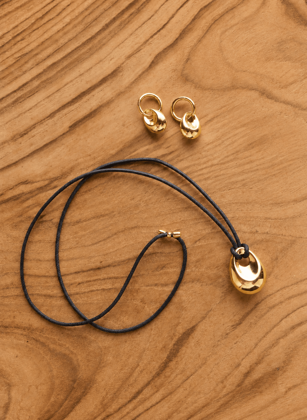 Ava Pendant Cord Necklace - One Size Baukjen