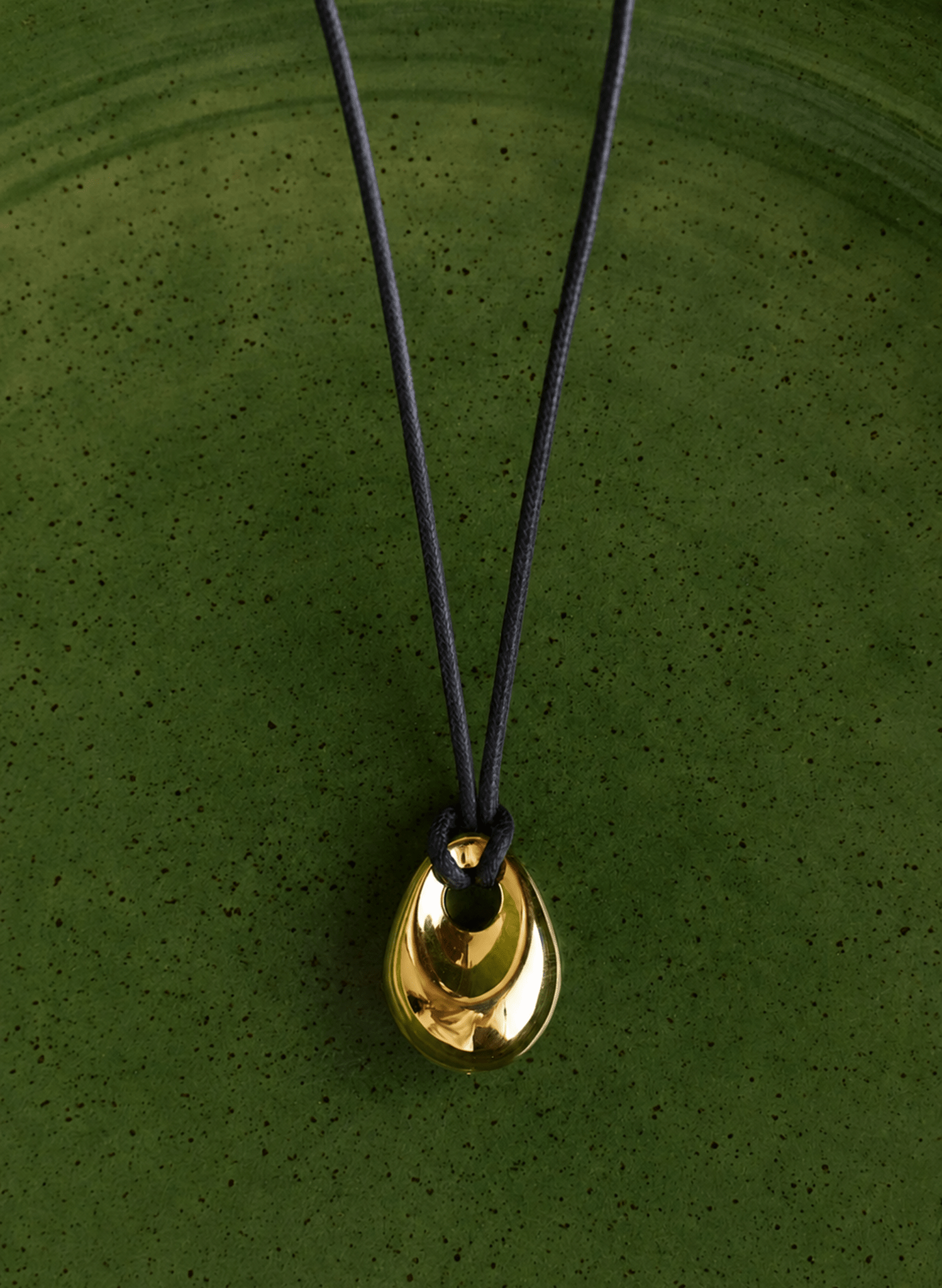 Ava Pendant Cord Necklace - One Size Baukjen