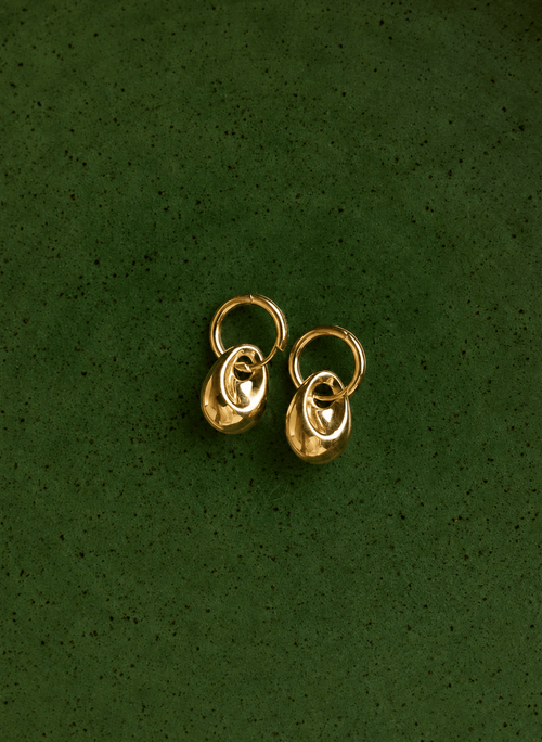 Ava Pendant Huggie Earrings - One Size Baukjen