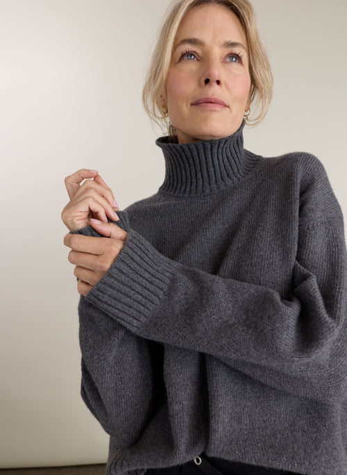 Bella Cashmere Turtleneck Jumper - Grey Baukjen
