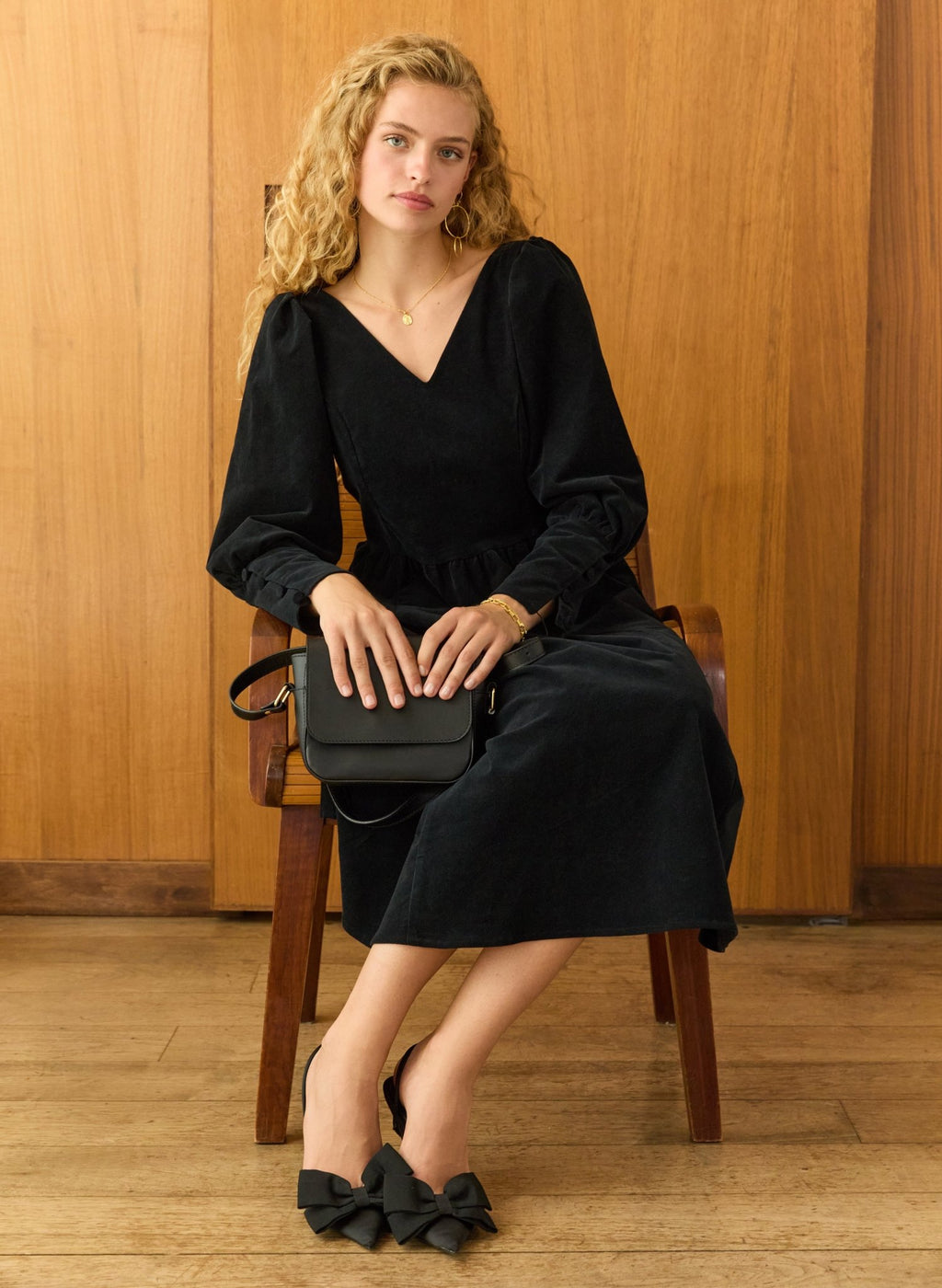 Benedita Midi Dress - Caviar Black Baukjen