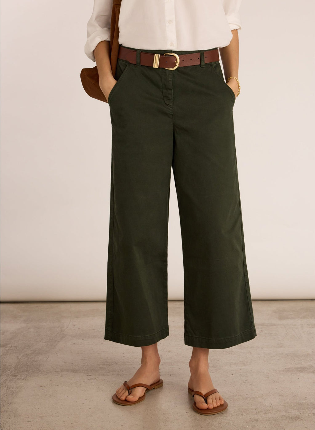 Brielle Organic Cotton Wide Leg Trousers - Deep Khaki Baukjen