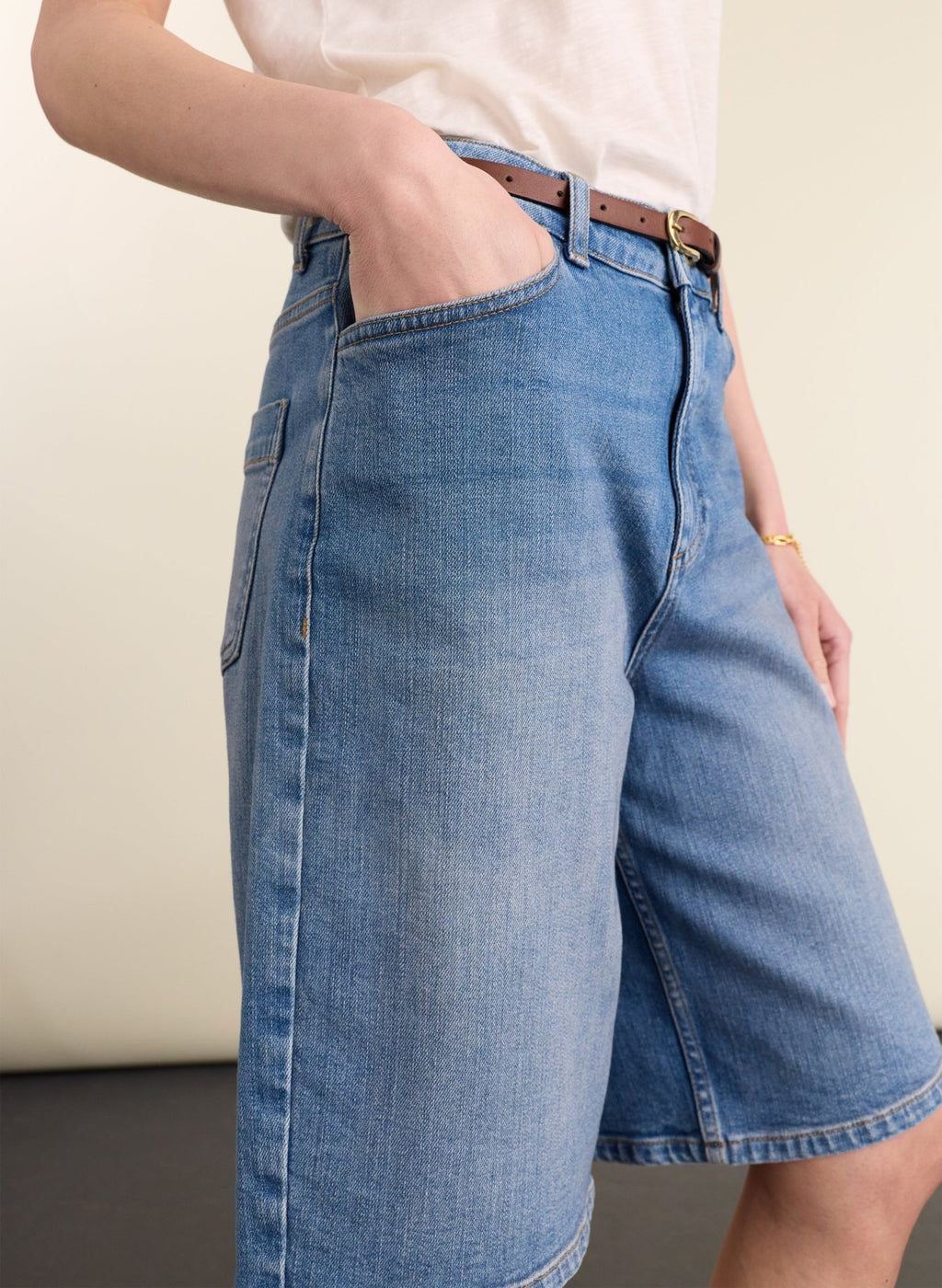 Britney Organic Cotton Stretch Denim Shorts - Light Indigo Baukjen