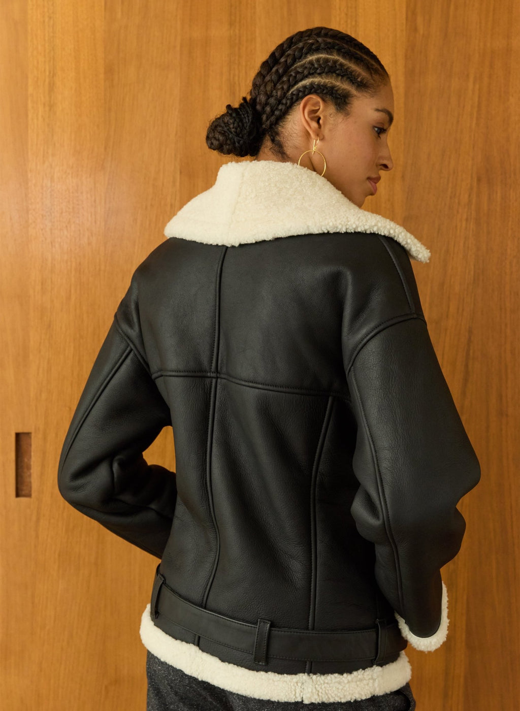 Carey Shearling Aviator Jacket - Black & Cream Baukjen