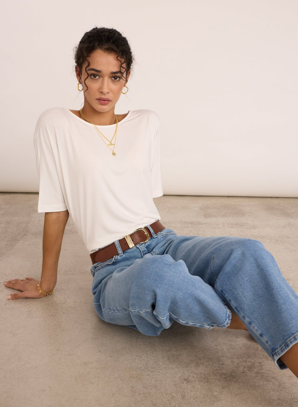 Carrie Relaxed Boat Neck Tee - Pure White Baukjen