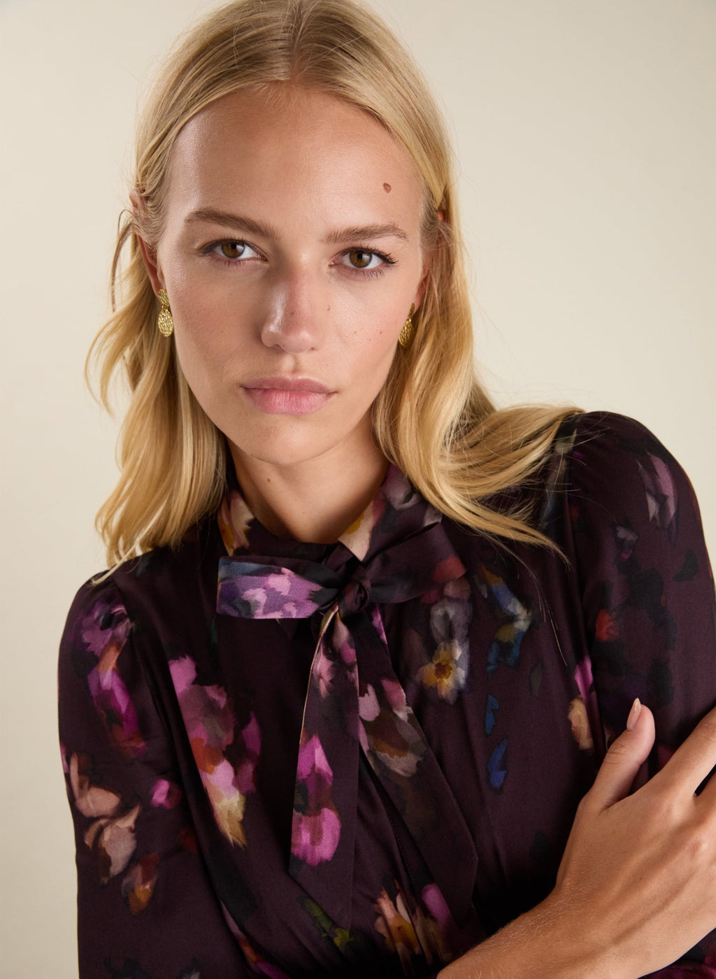 Charlotte Printed Midi Dress - Plum Watercolour Floral Baukjen