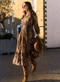 Christine Printed Midi Dress - Caramel Leopard Baukjen