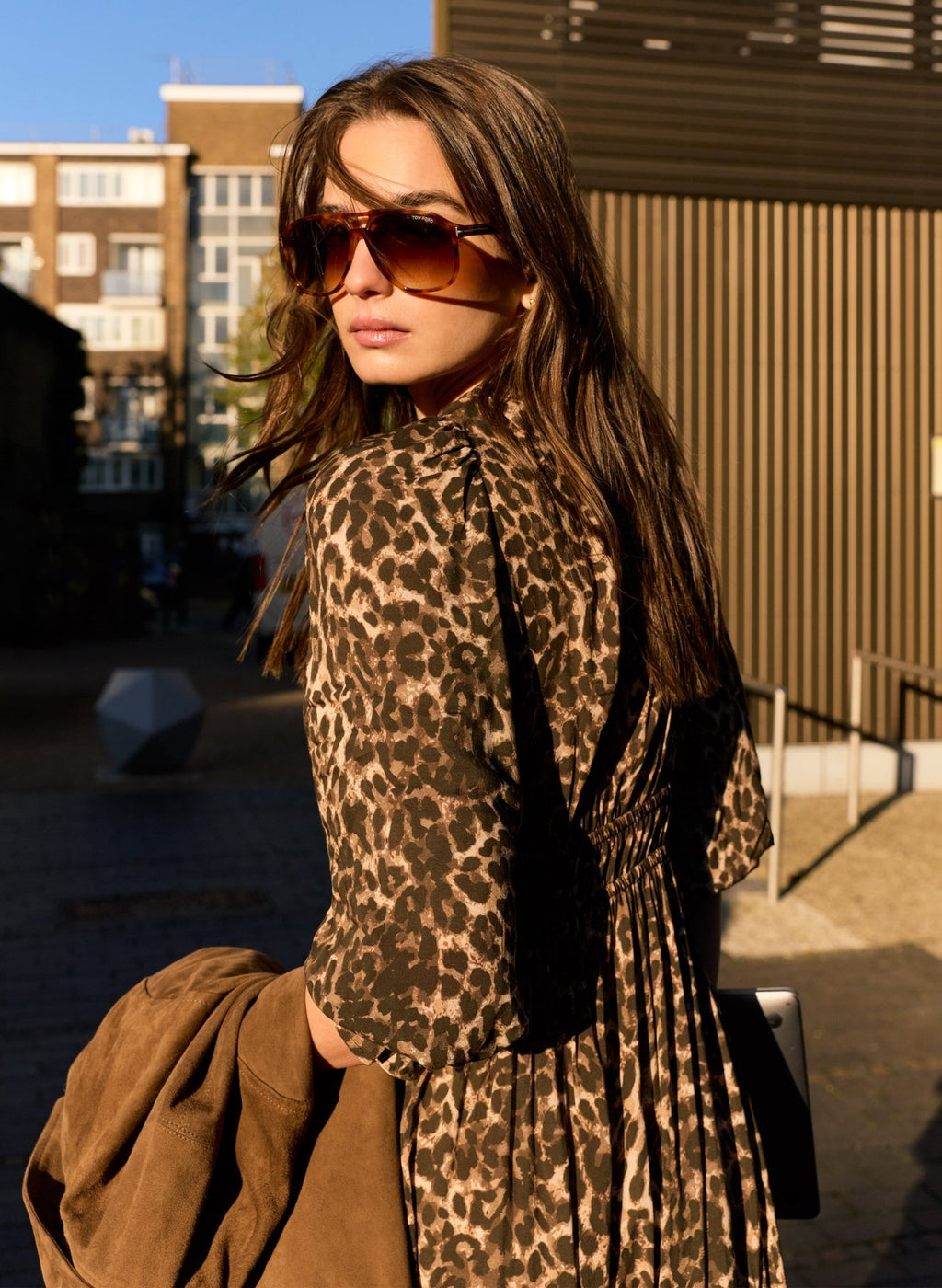 Christine Printed Midi Dress - Caramel Leopard Baukjen