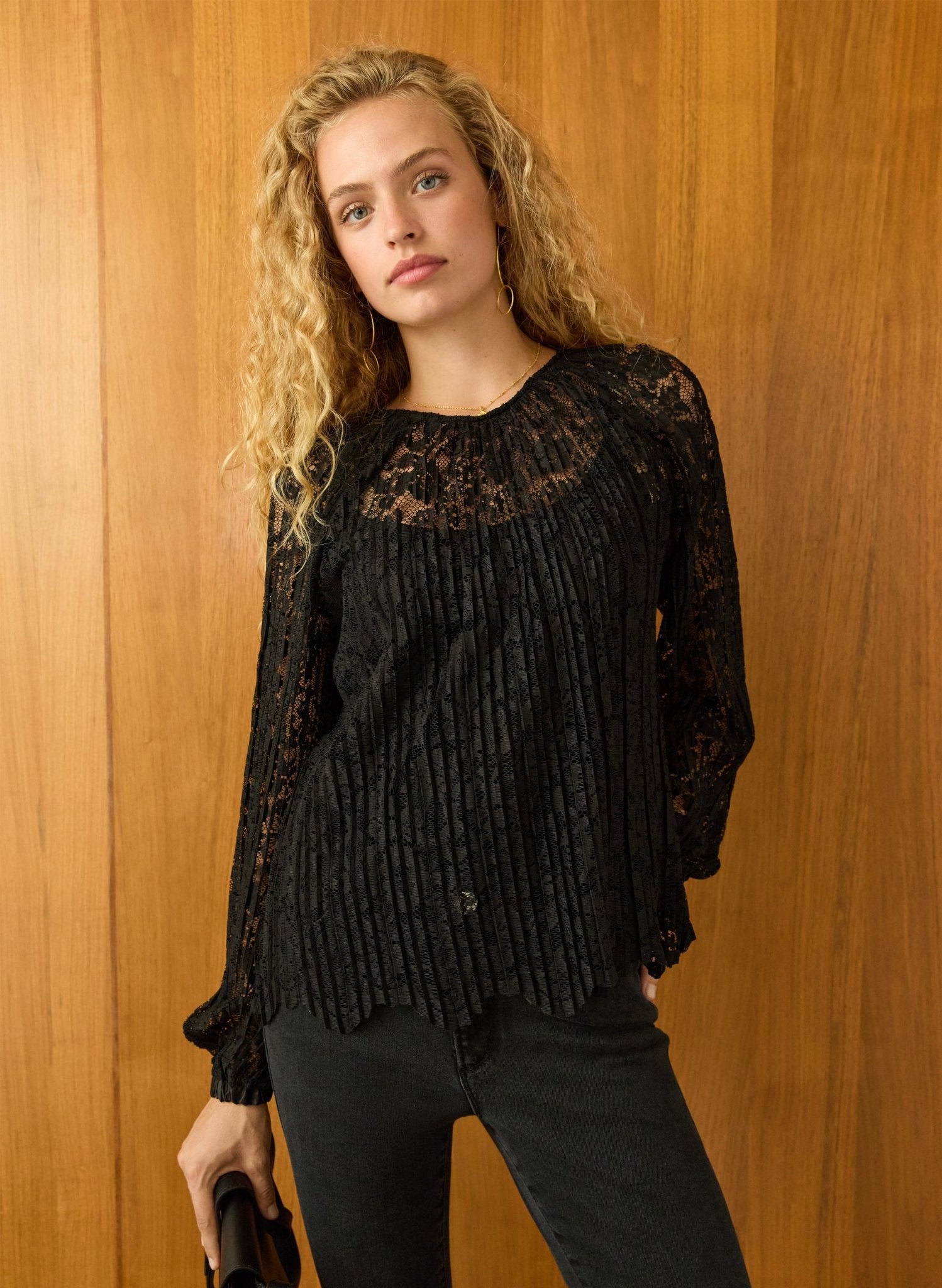 Coline Recycled Lace Sheer Top - Caviar Black Baukjen
