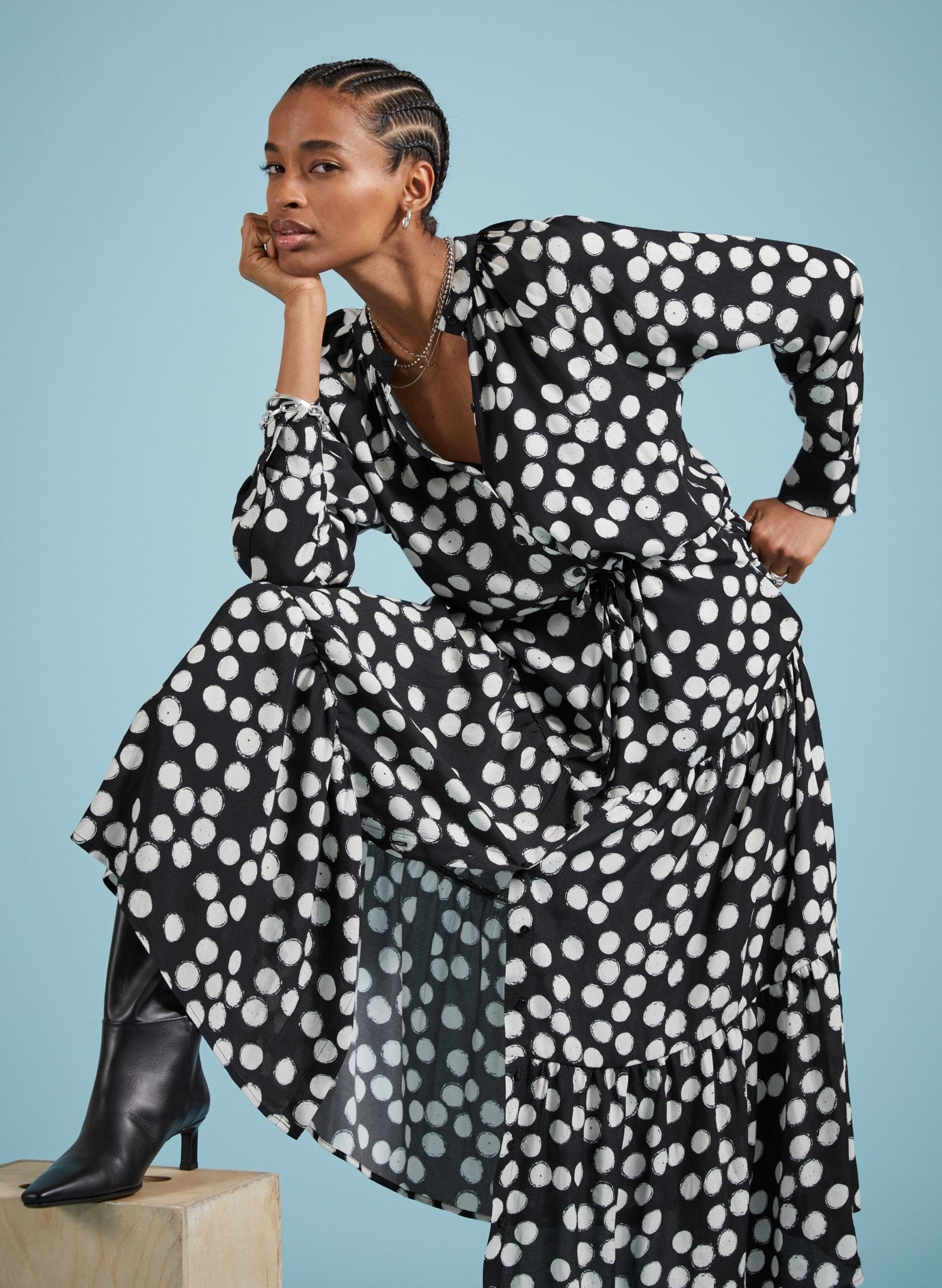 Cornelia Maxi Shirt Dress - Black Painted Polka Baukjen