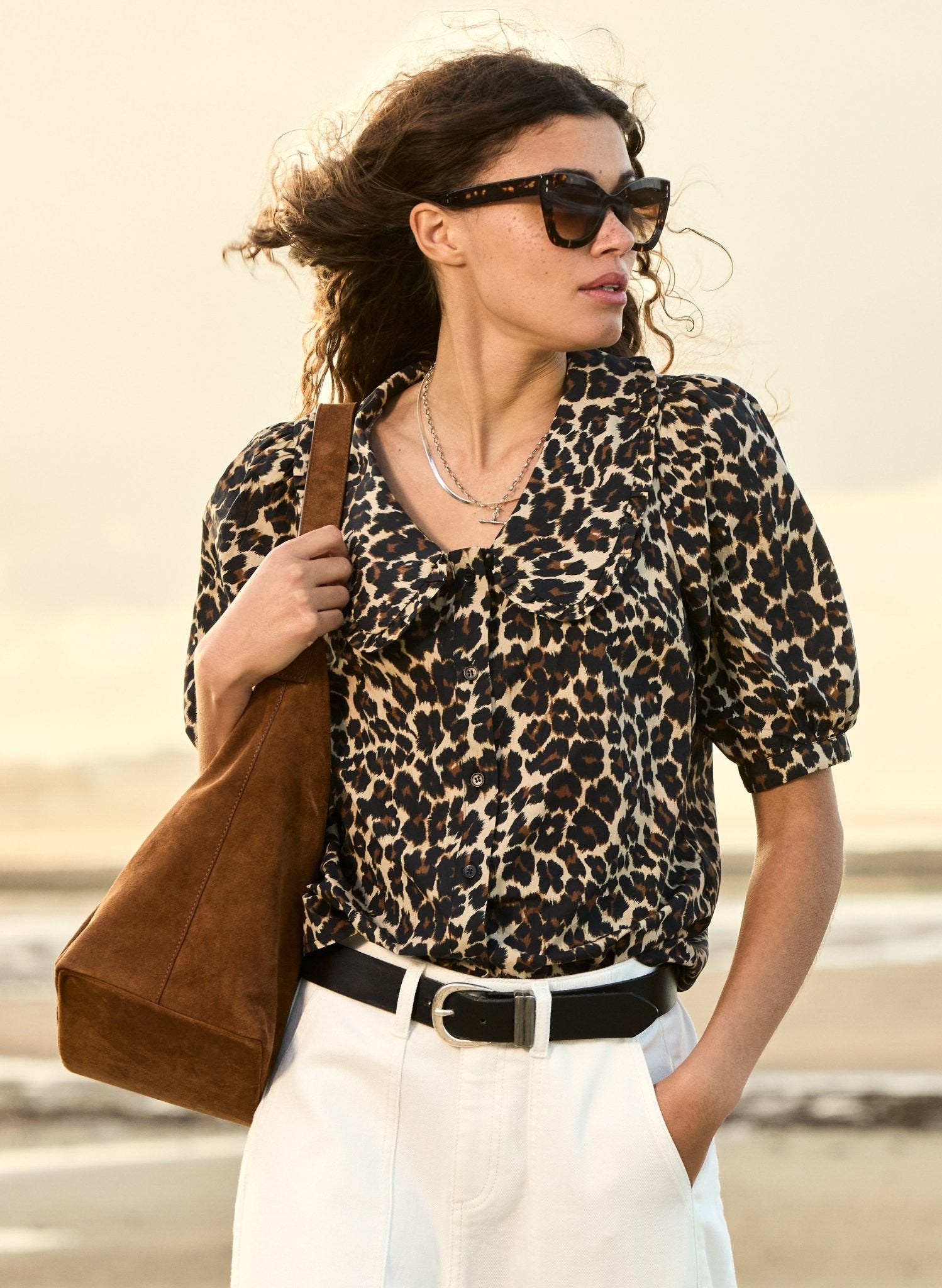 Courtney Organic Cotton Collar Blouse - Brown Leopard Baukjen