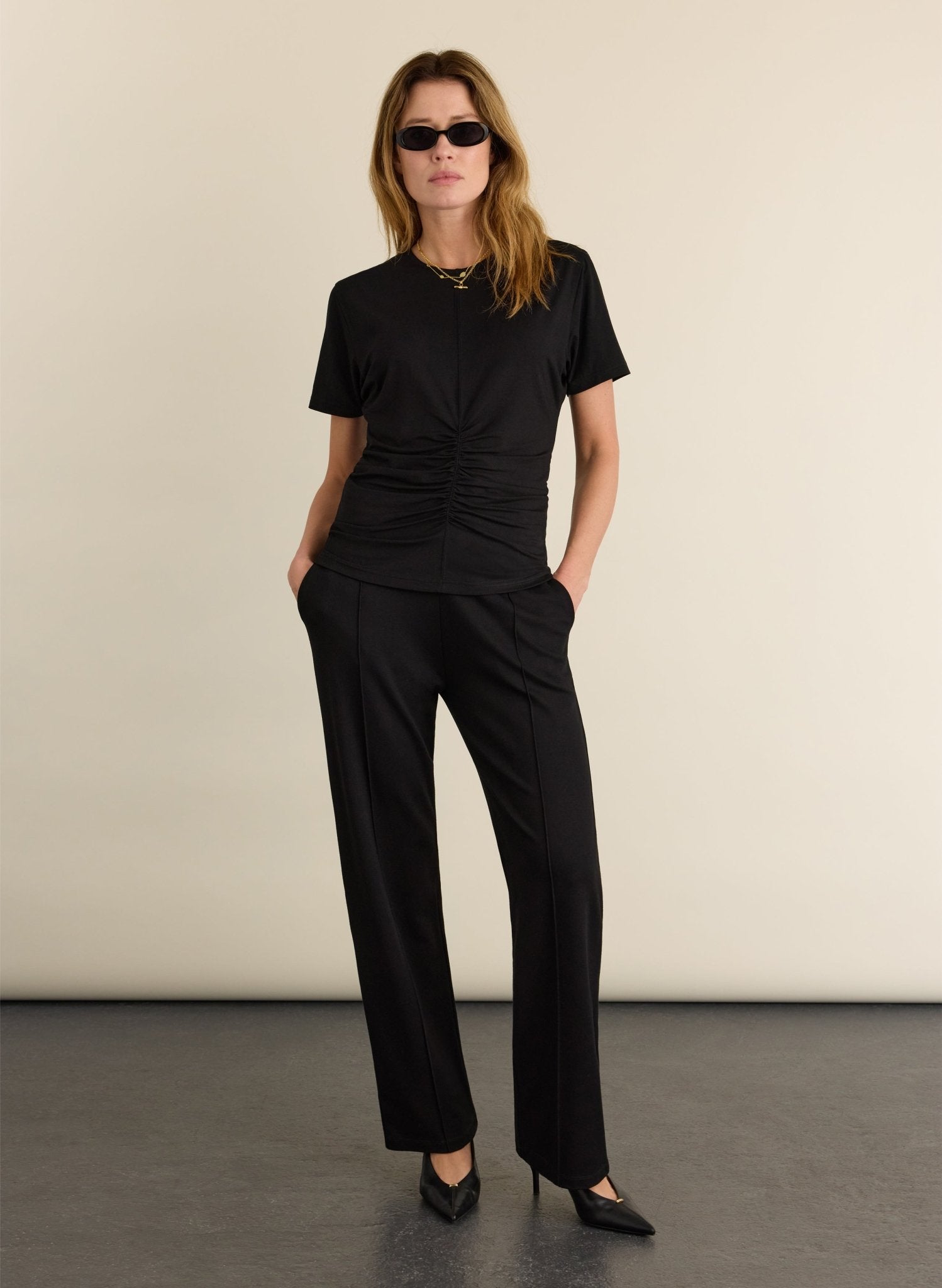 Dani Ruched Waist Top - Black Baukjen