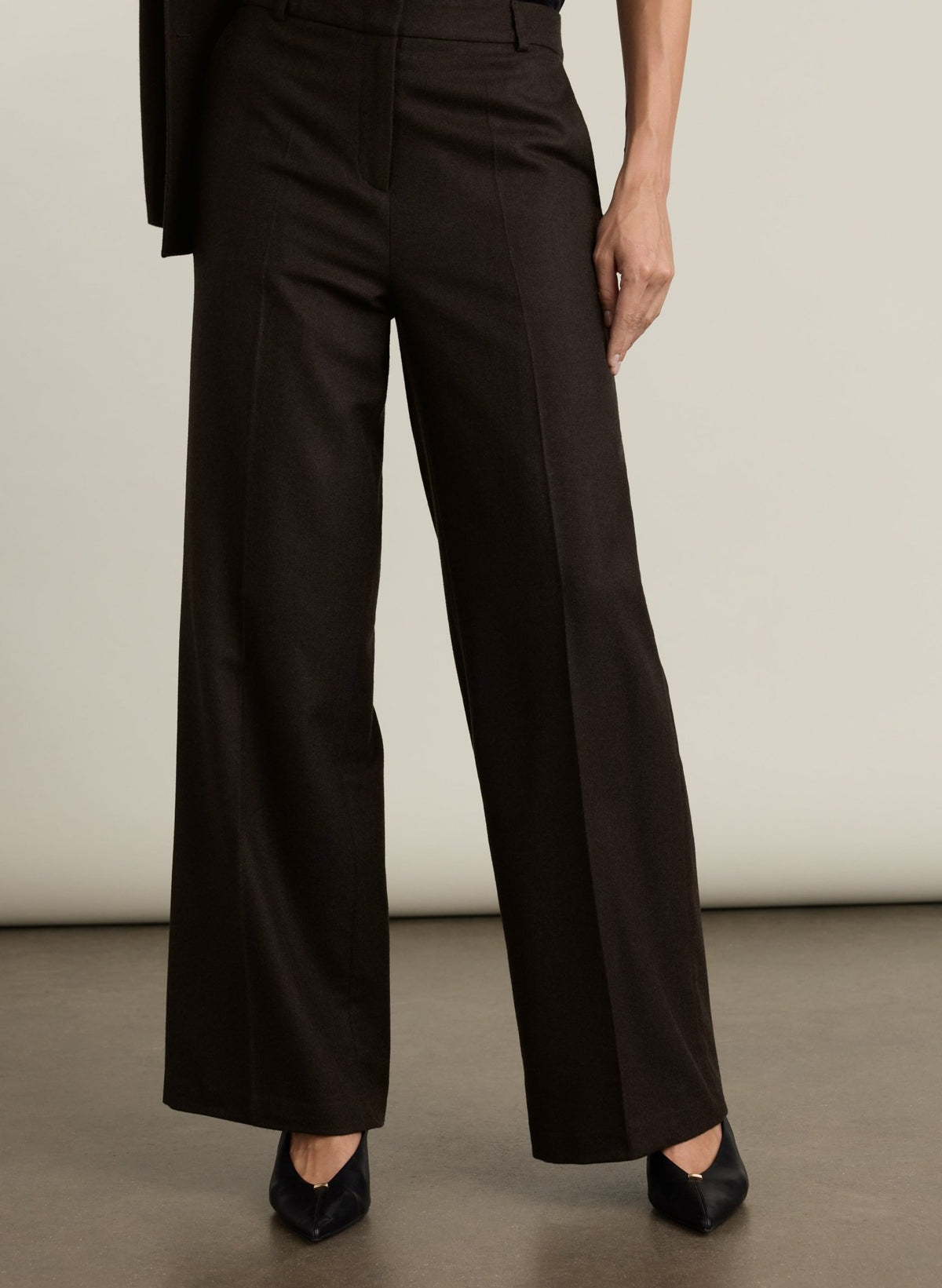 Easton Wool Blend Wide Leg Trousers - Dark Chocolate Baukjen