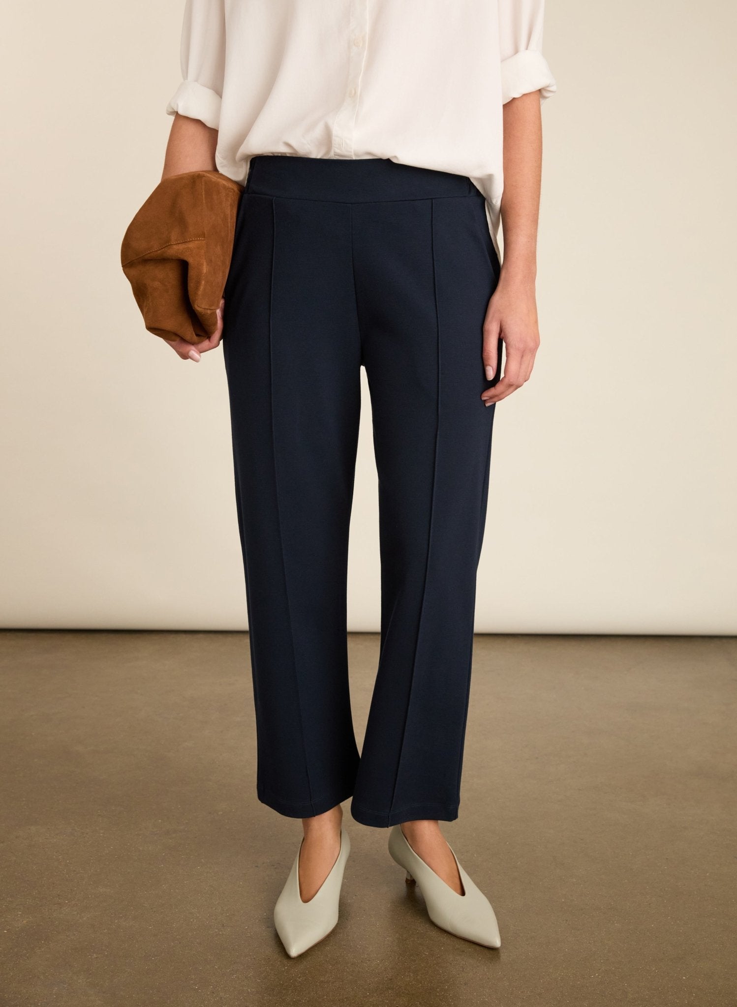 Ebru Ponte Straight Leg Crop Trousers - Classic Navy Baukjen