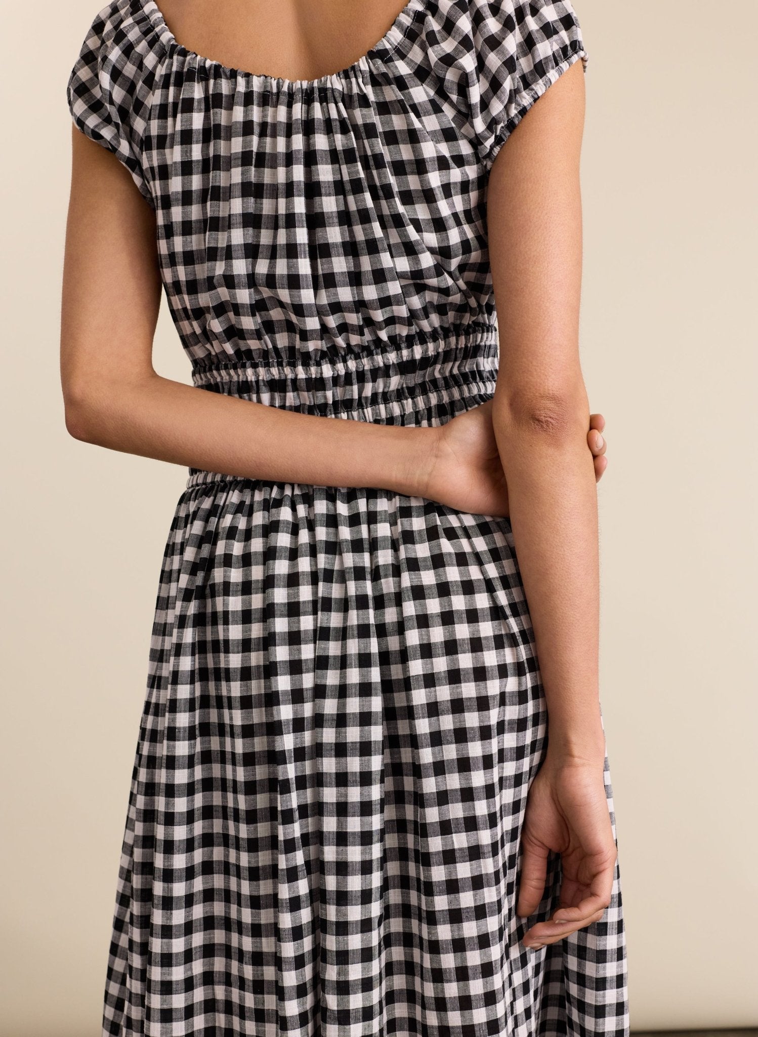Emily Linen Gingham Midi Dress - Black & White Gingham Baukjen