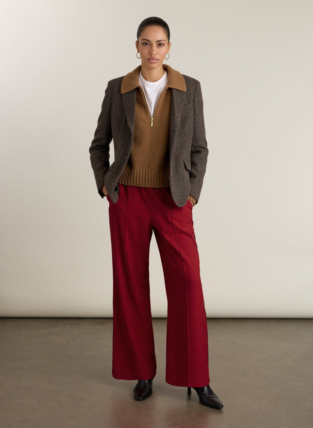 Esme Side Stripe Trousers - Deep Red & Black Baukjen