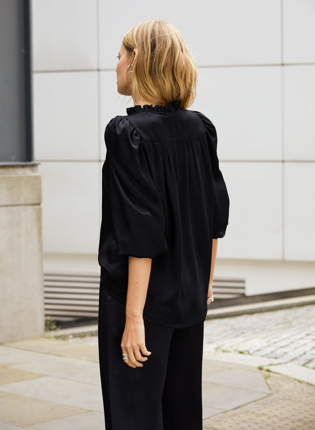 Evelyn Satin Frill Neck Blouse - Caviar Black Baukjen