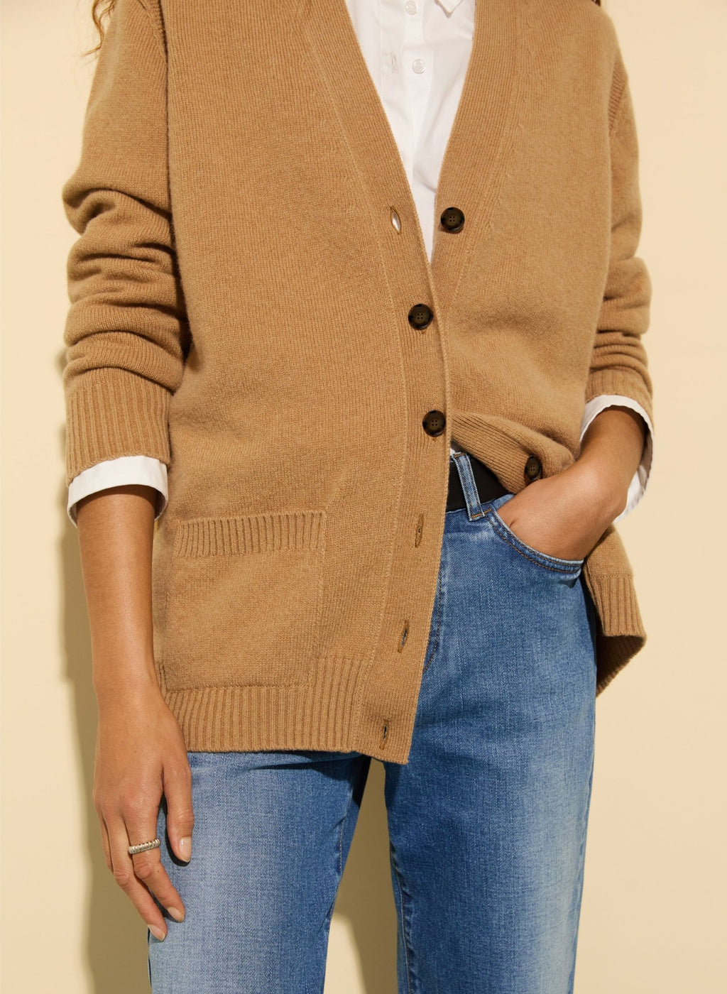 Fillipa Recycled Pure Wool Cardigan - Taupe Baukjen