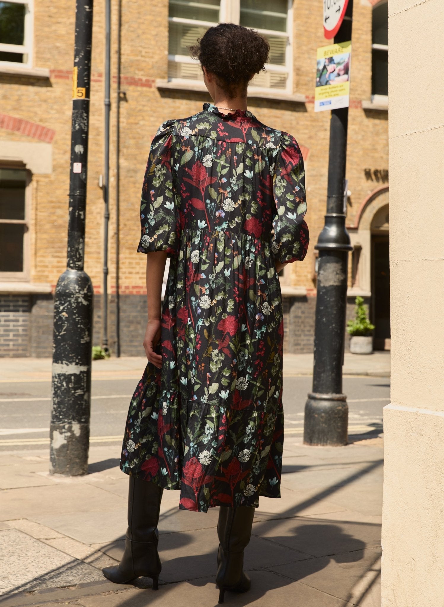 Grace Printed Midi Dress - Black Botanical Print Baukjen