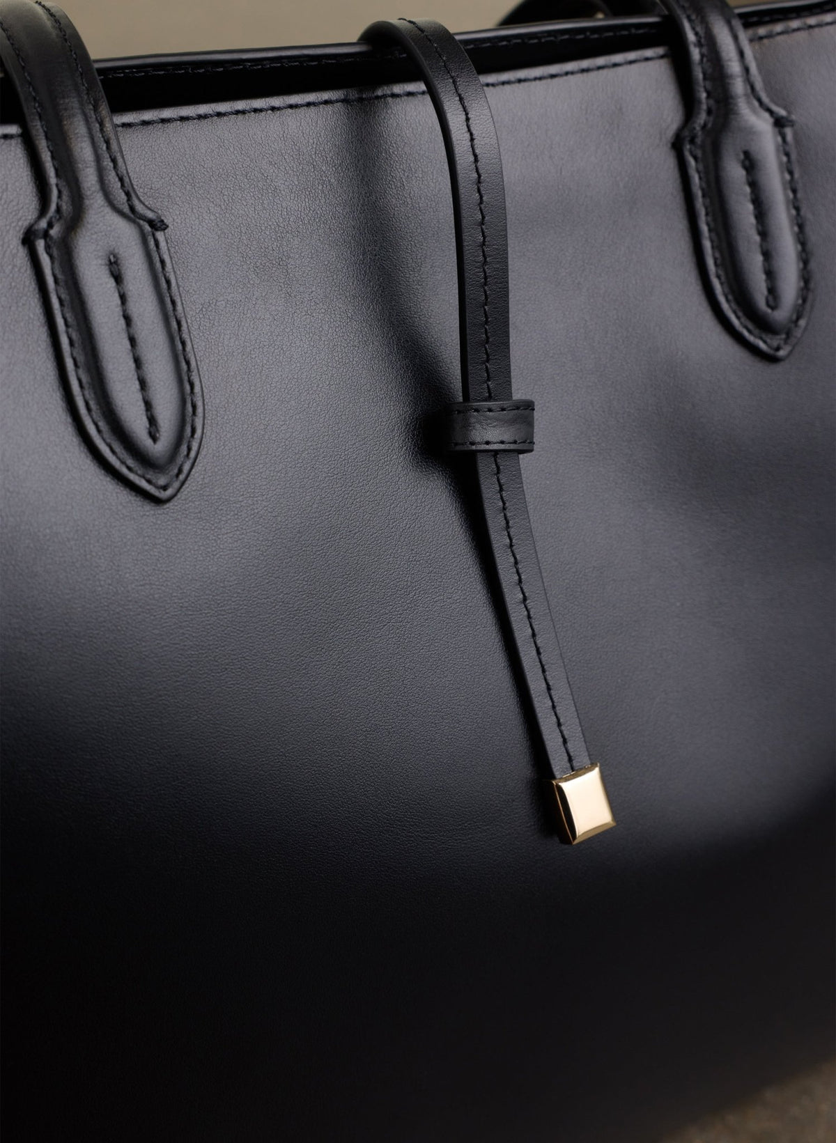 Grace Tote Bag - Black Baukjen