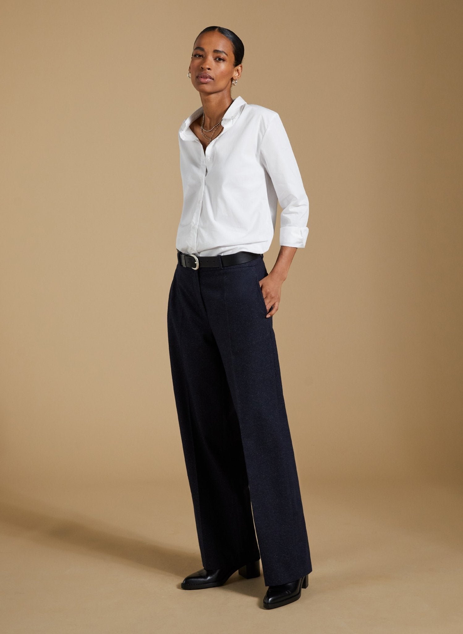 Gwynnie Wool Blend Wide Leg Trousers - Navy Baukjen