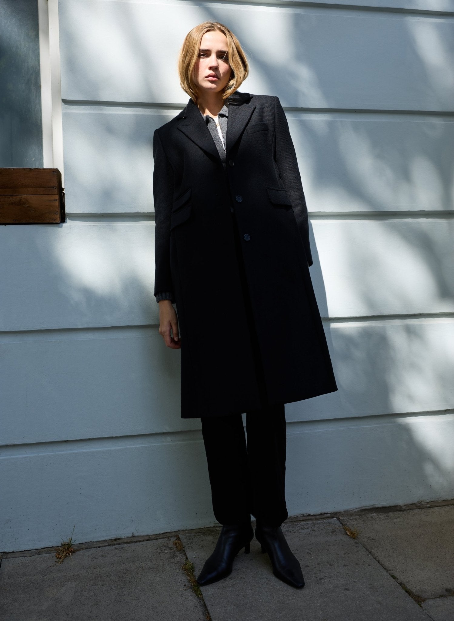 Hana Long Wool Coat - Black Baukjen